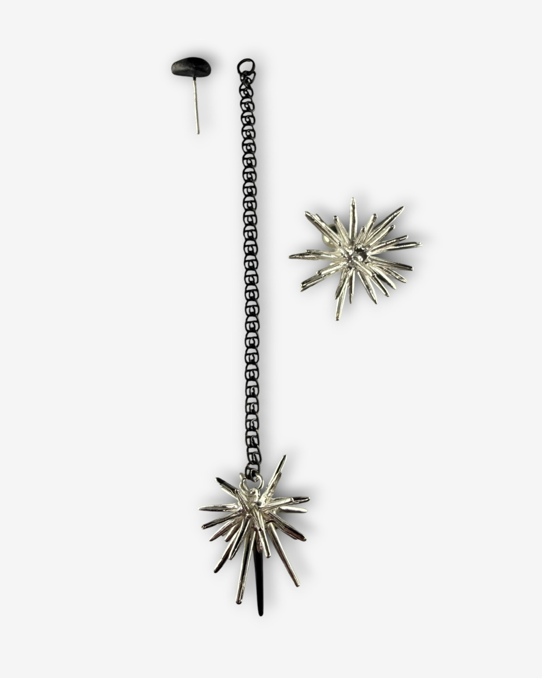 Ninimosi_BeamDropEarringSet_2026_SterlingSilver_12x2.5x1cm_£260.png