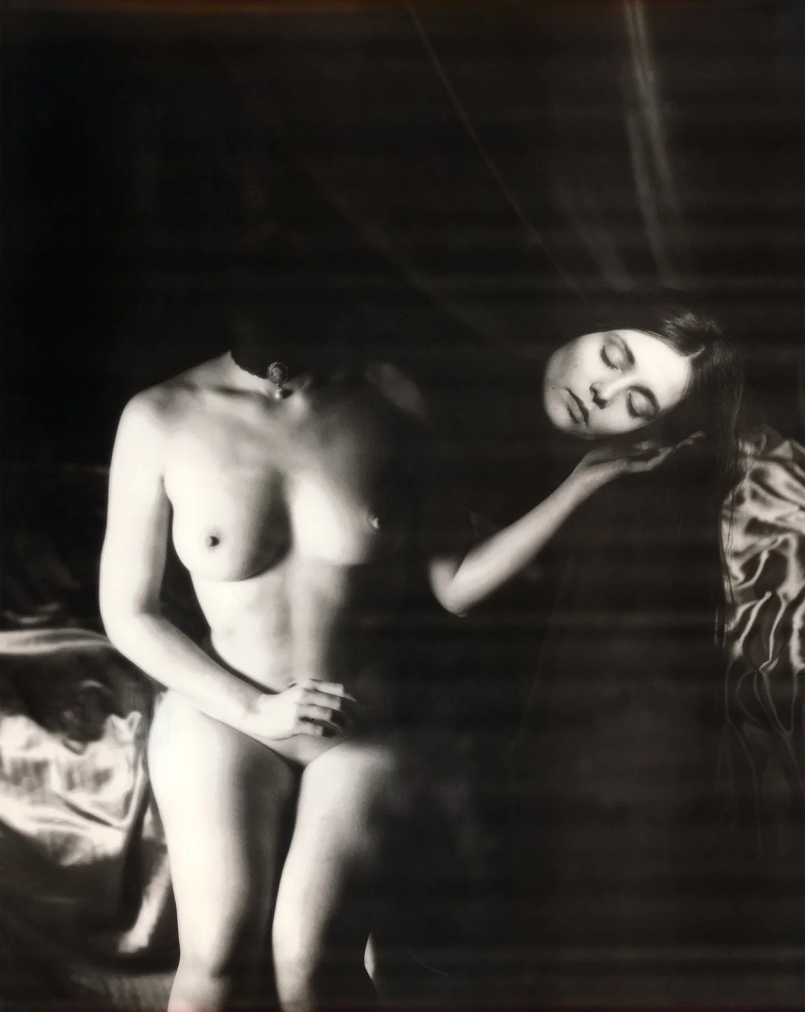 SHOP_AXAKADAM_MODERN SALOME.jpg