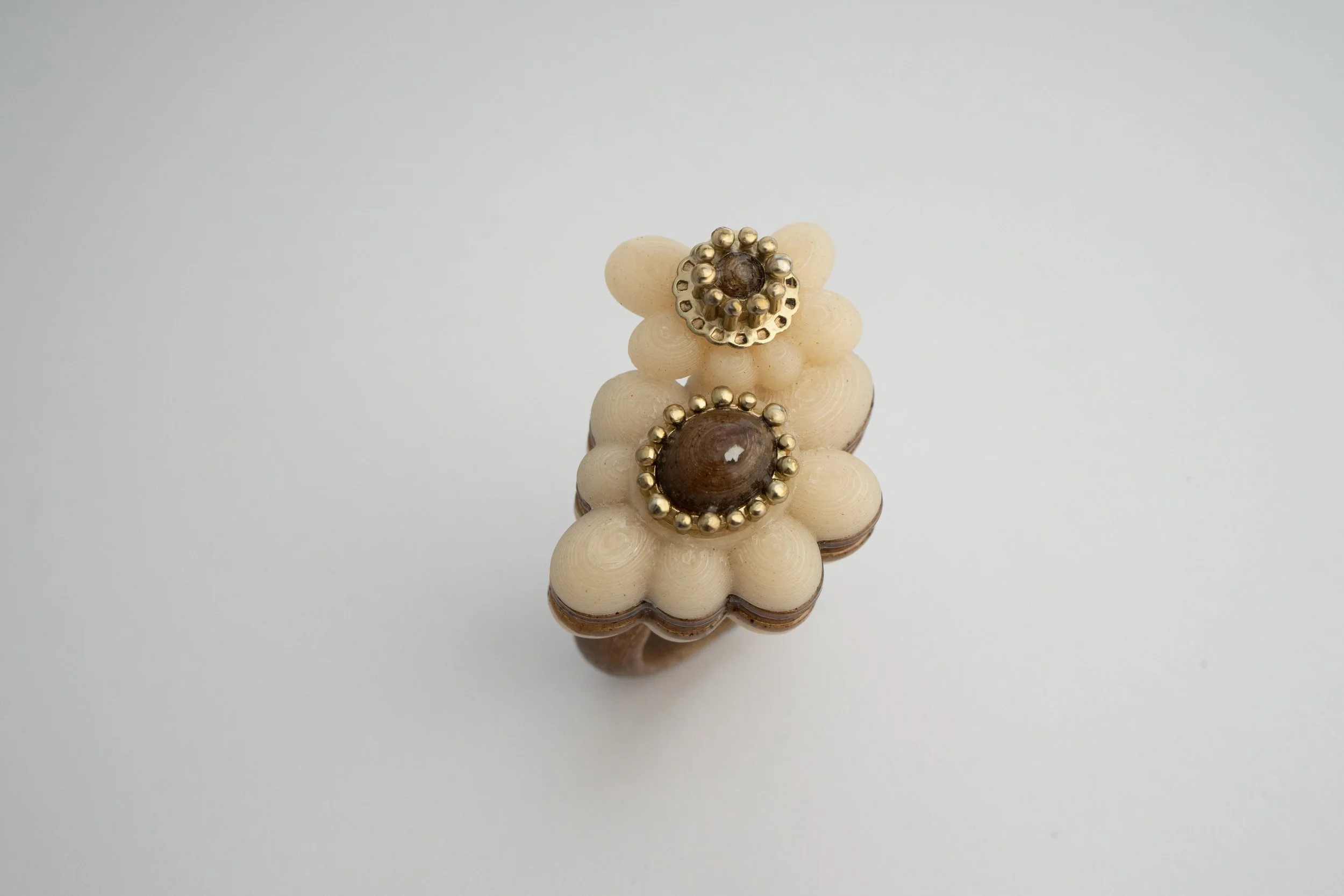 Jihyo Kim_Mocha-ring2.jpg
