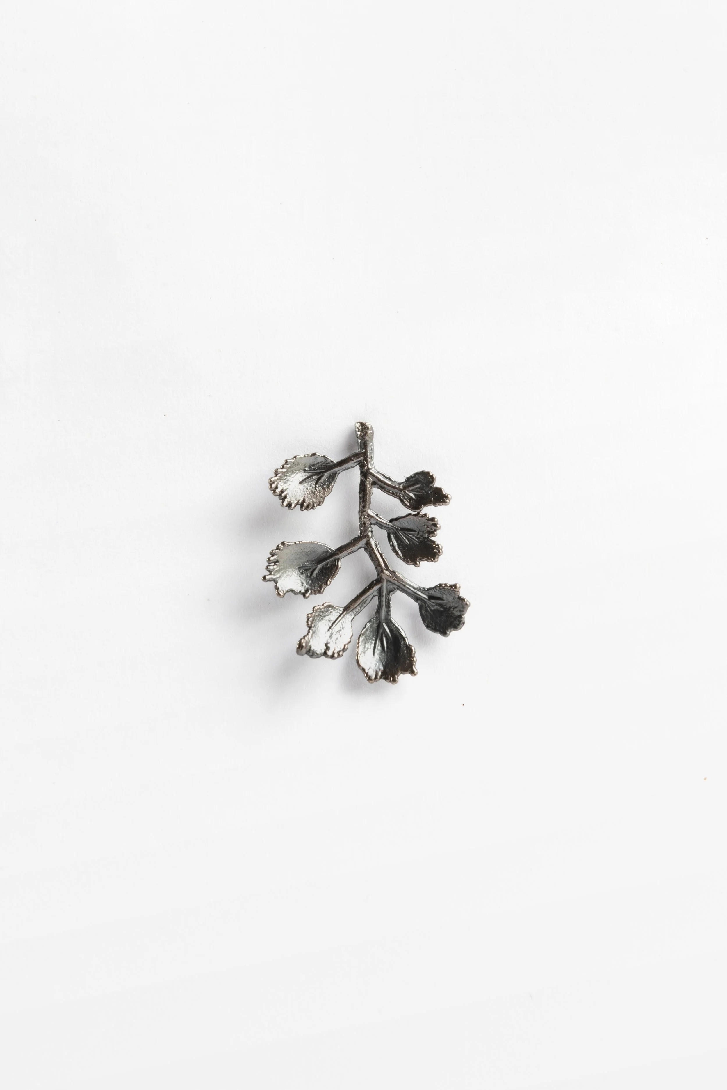 SHOP_ElsOpDeBeeck_Bloom single studs_5.JPG