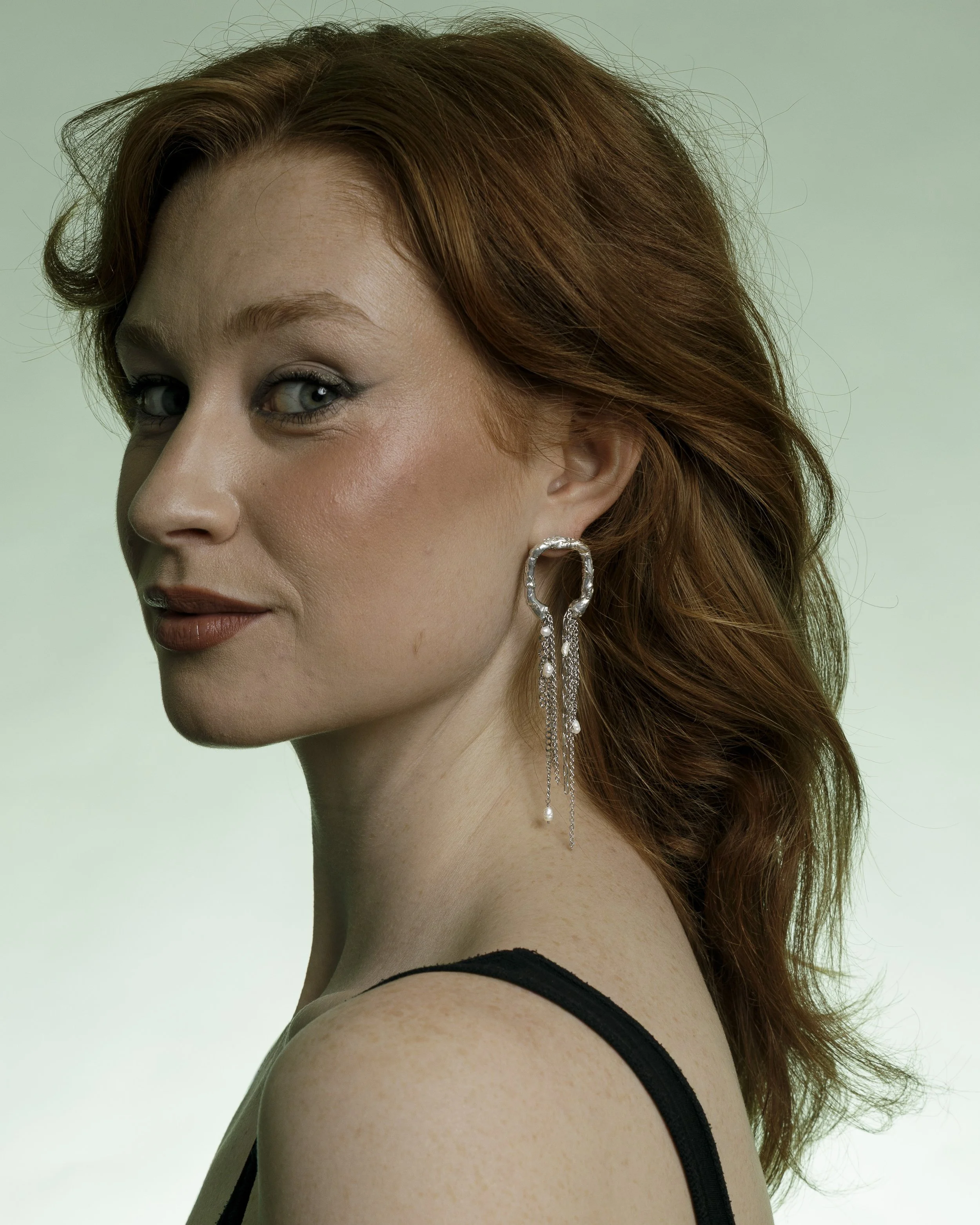 Kaaret_CratosEarrings_2026_TinSolderWithPearlsAndStainlessSteel_10x2x1cm_£159.jpg