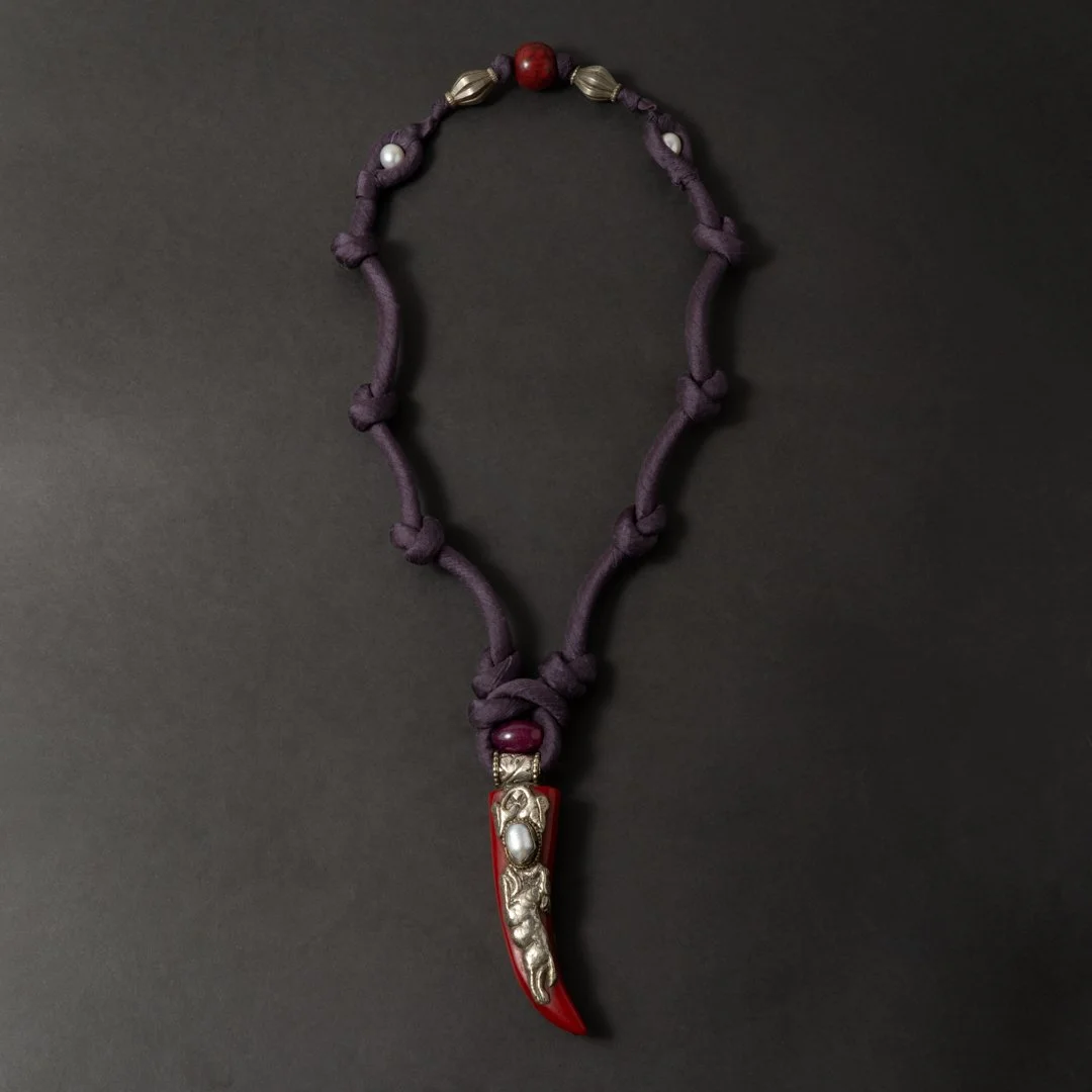 SHOP_TRIBAL BEAT_SILK NECKLACE_HORN.jpg