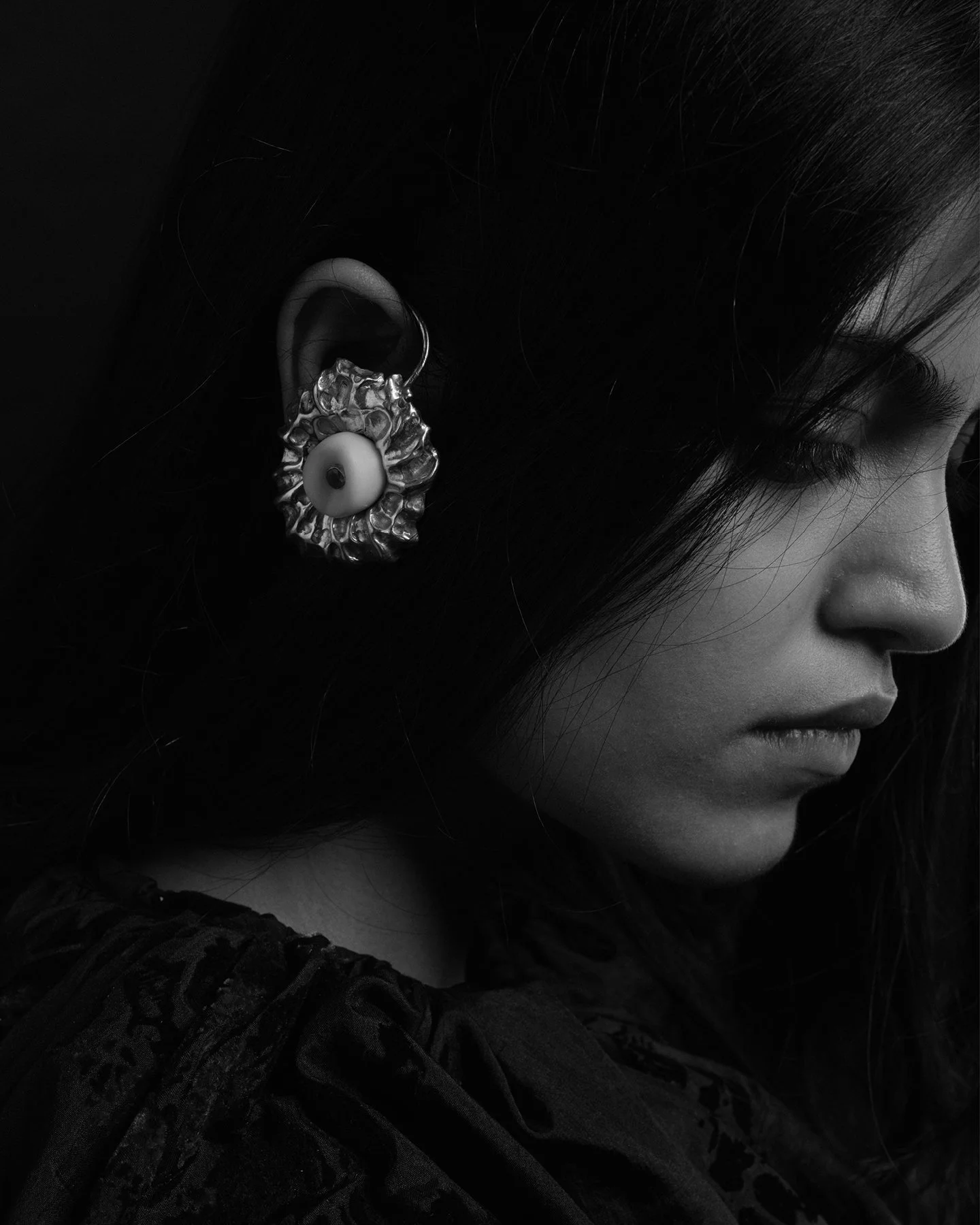 SHOP_Helena Palmeira_Pushed Earrings (Right) (2).jpg