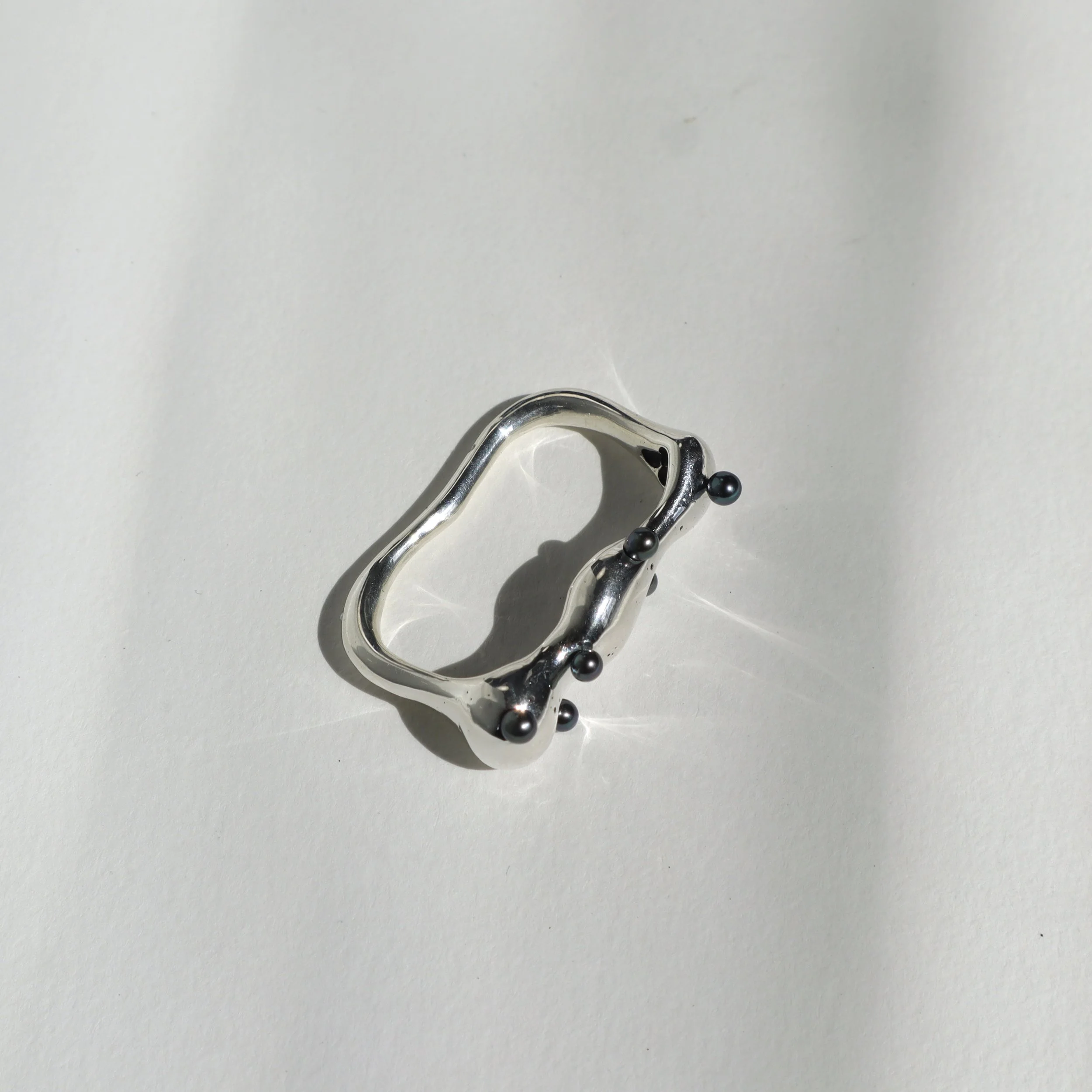 Sophie Kissin_Undulation ring1.JPG