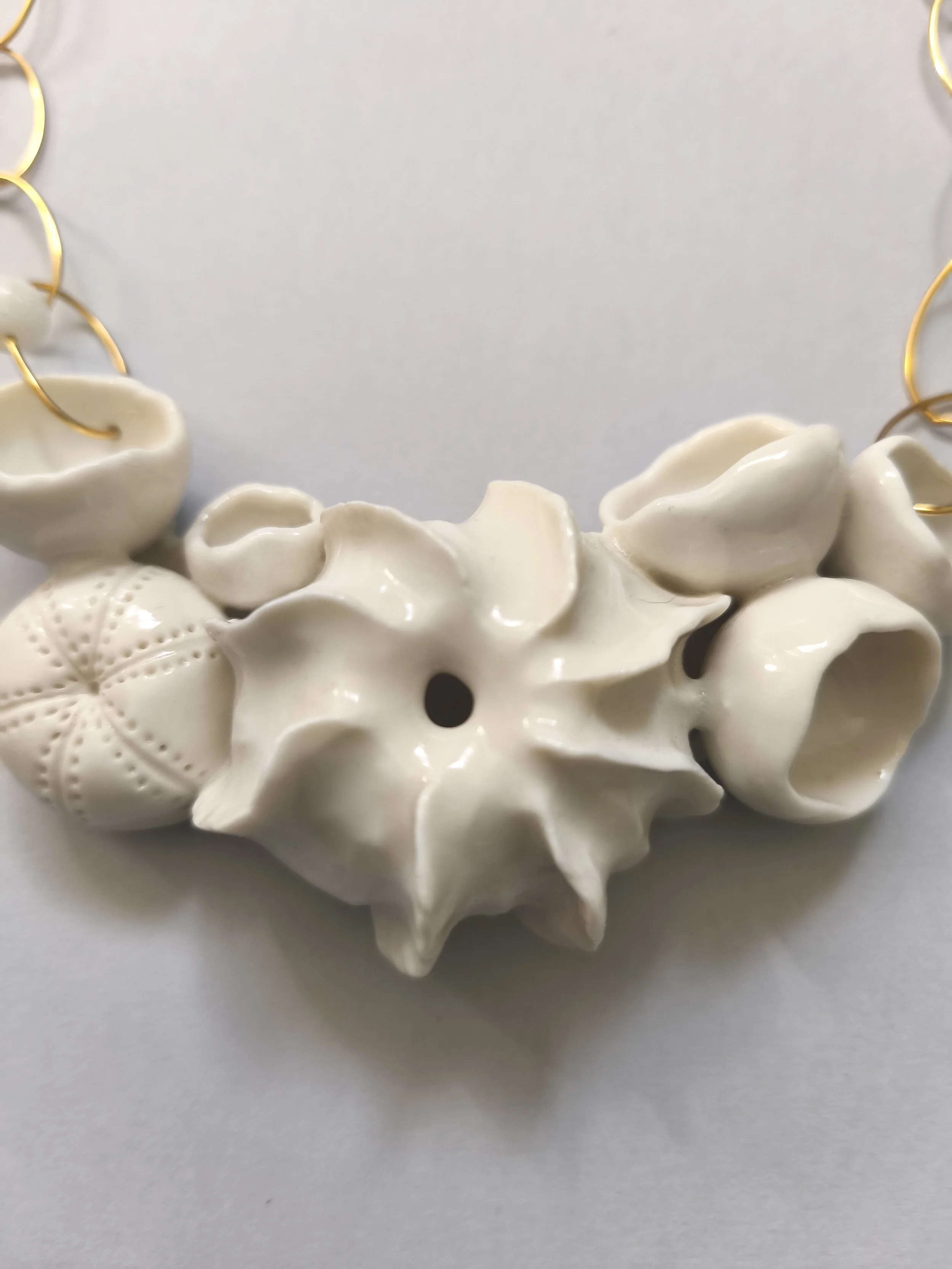 SHOP_JUANGUILLEN_CORALREEFNECKLACE(IV) (1).jpg