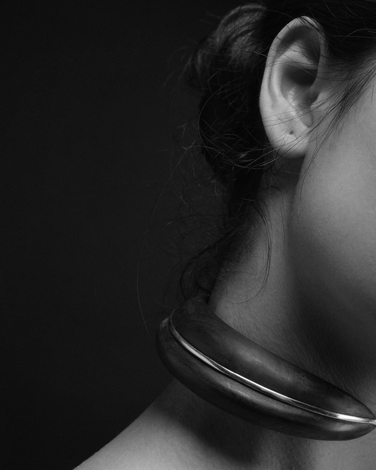 SHOP_Helena Palmeira_Cumaru Choker (4).jpg