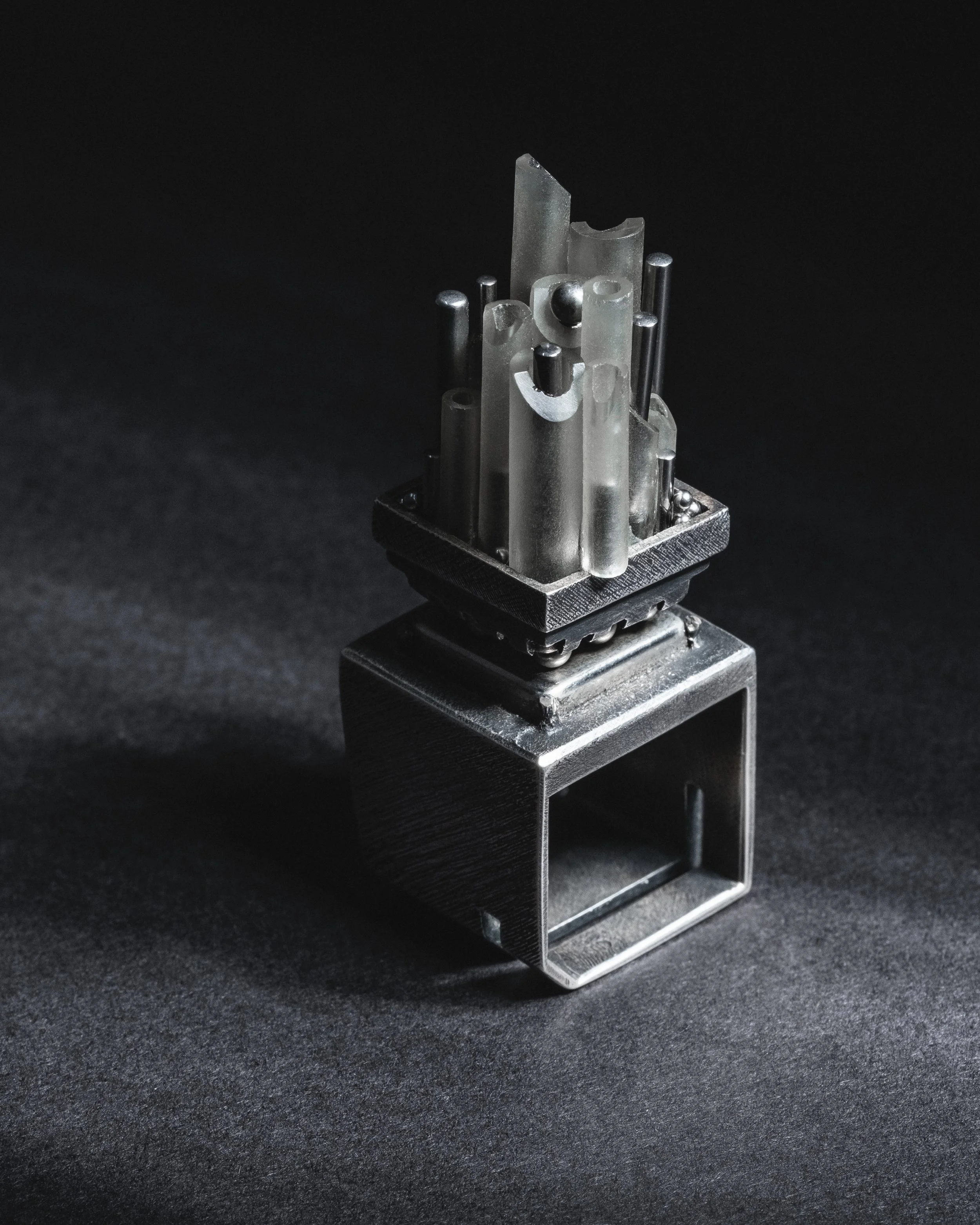 SHOP_ARMIN NAJIB_UNTITELED 2_.jpg