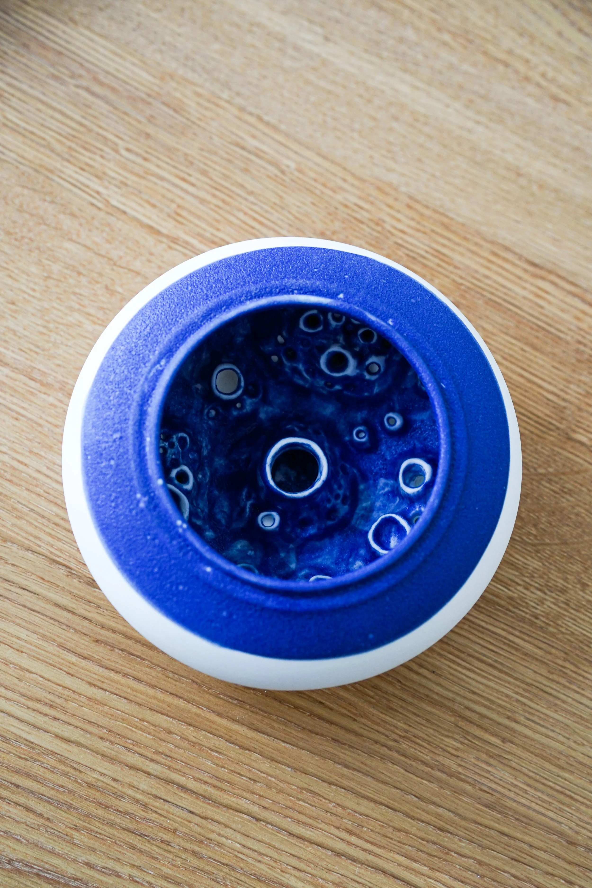 Helena_Patelisova_Shell-ter - _cobalt craters__2021_porcelain_15x20 cm_£170_photo Ones.jpg