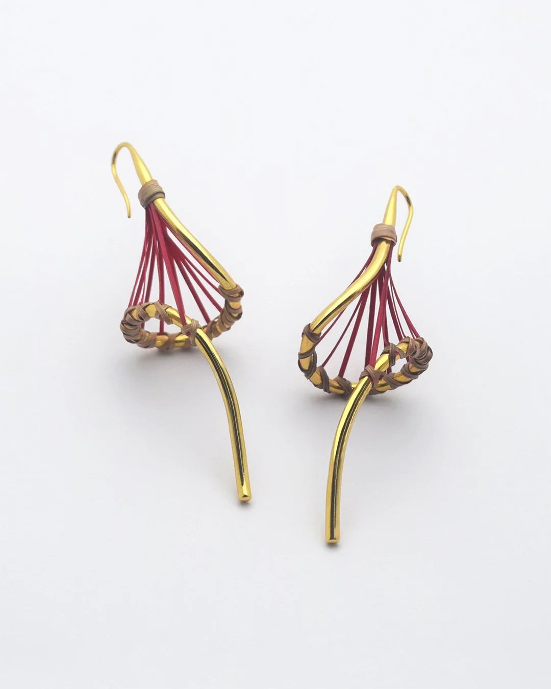 SHOP_SAMRIDDHI TIWARI_MEANDERING WEAVE EARRINGS.jpg