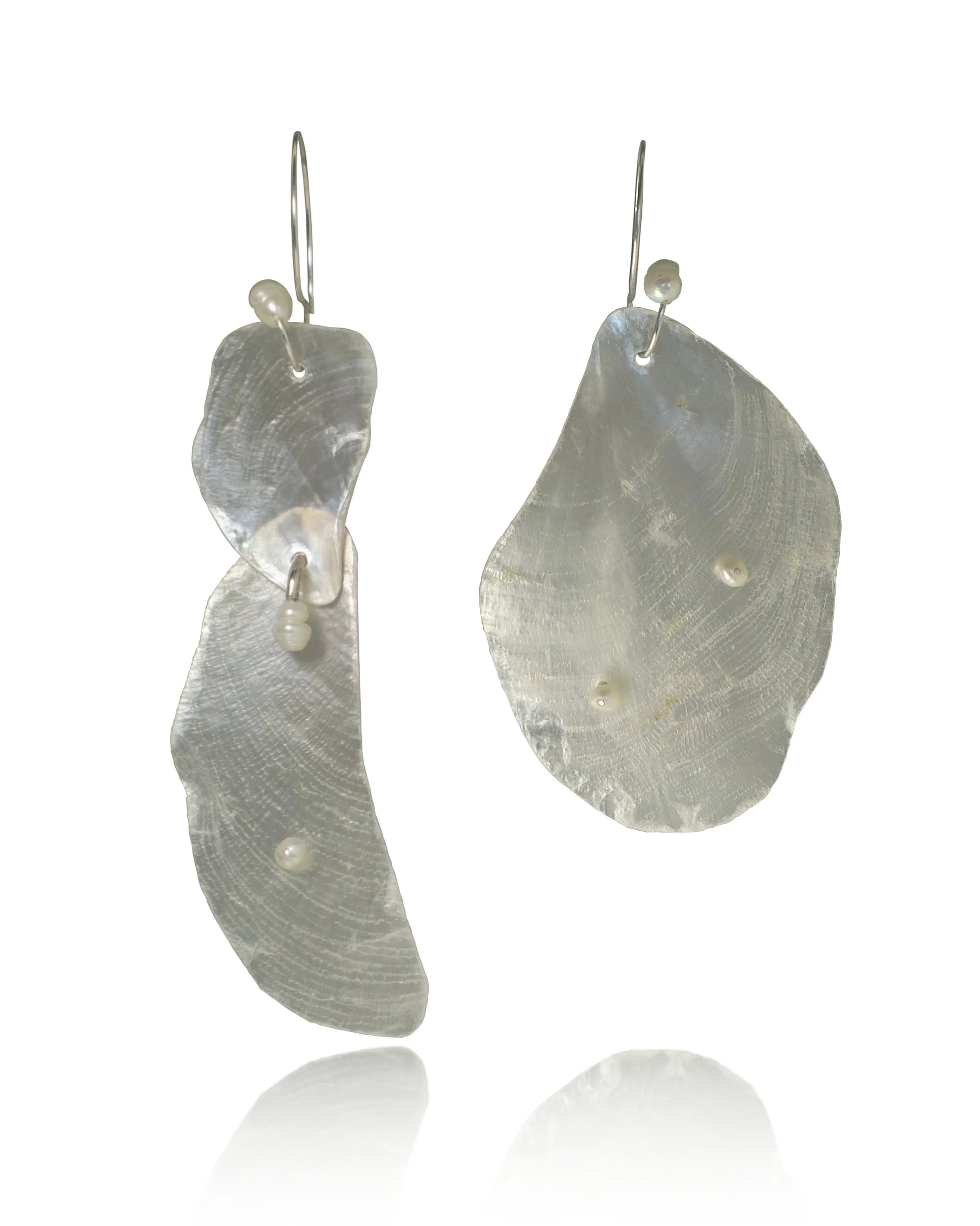 Sophie Kissin_Asymmetrical Capiz and Pearl Dangles 1.jpeg