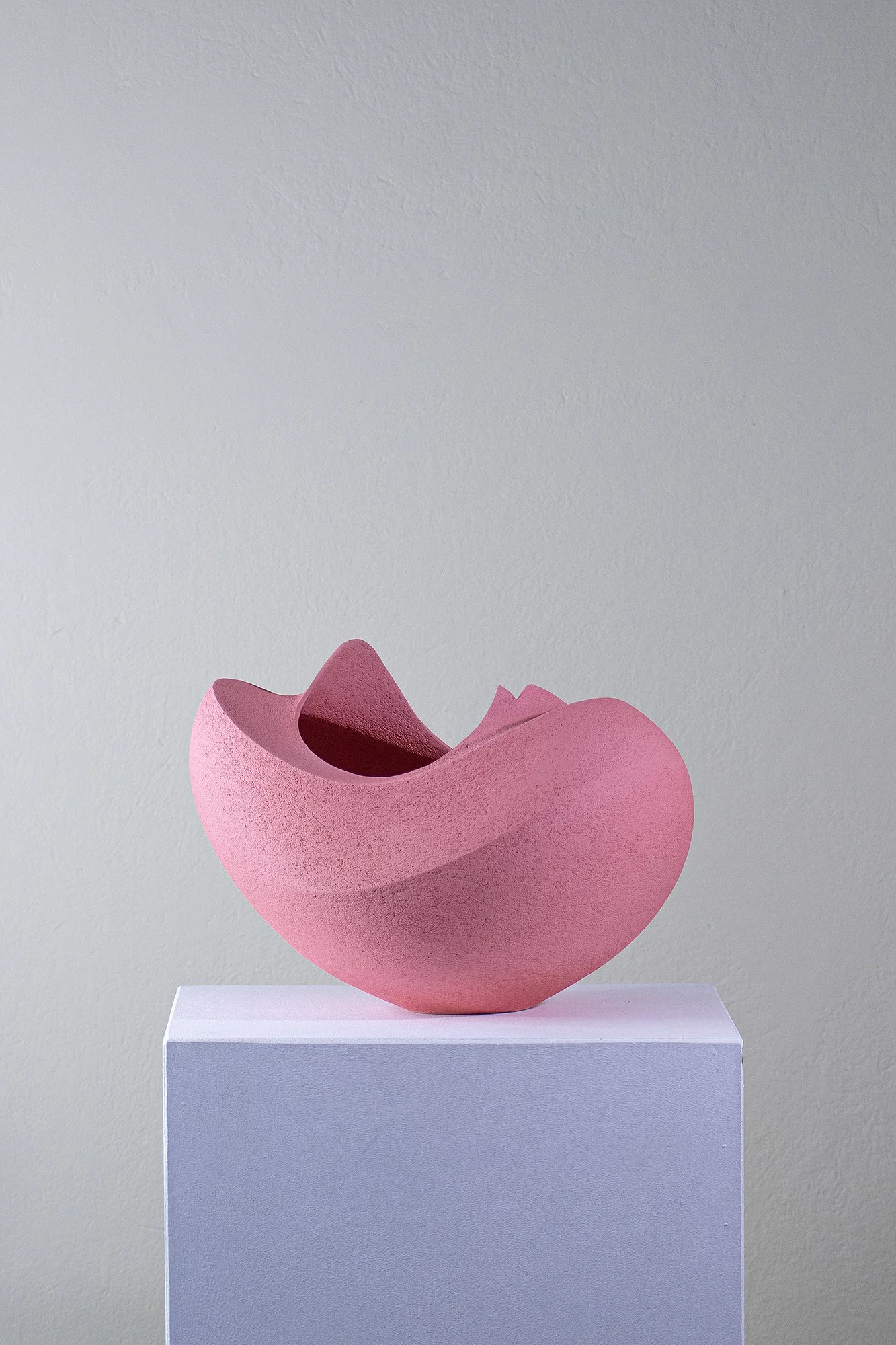 ChousCeramics_Anthos_2026_PinkStoneware_19.5x27x25cm_ £600_image1.jpg