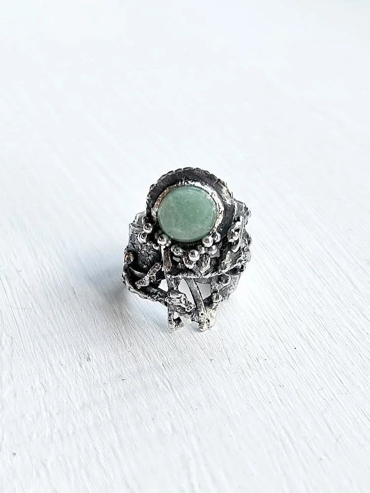 SHOP_SZU YIN WANG_AVENTURINE BEAST RING1.JPG