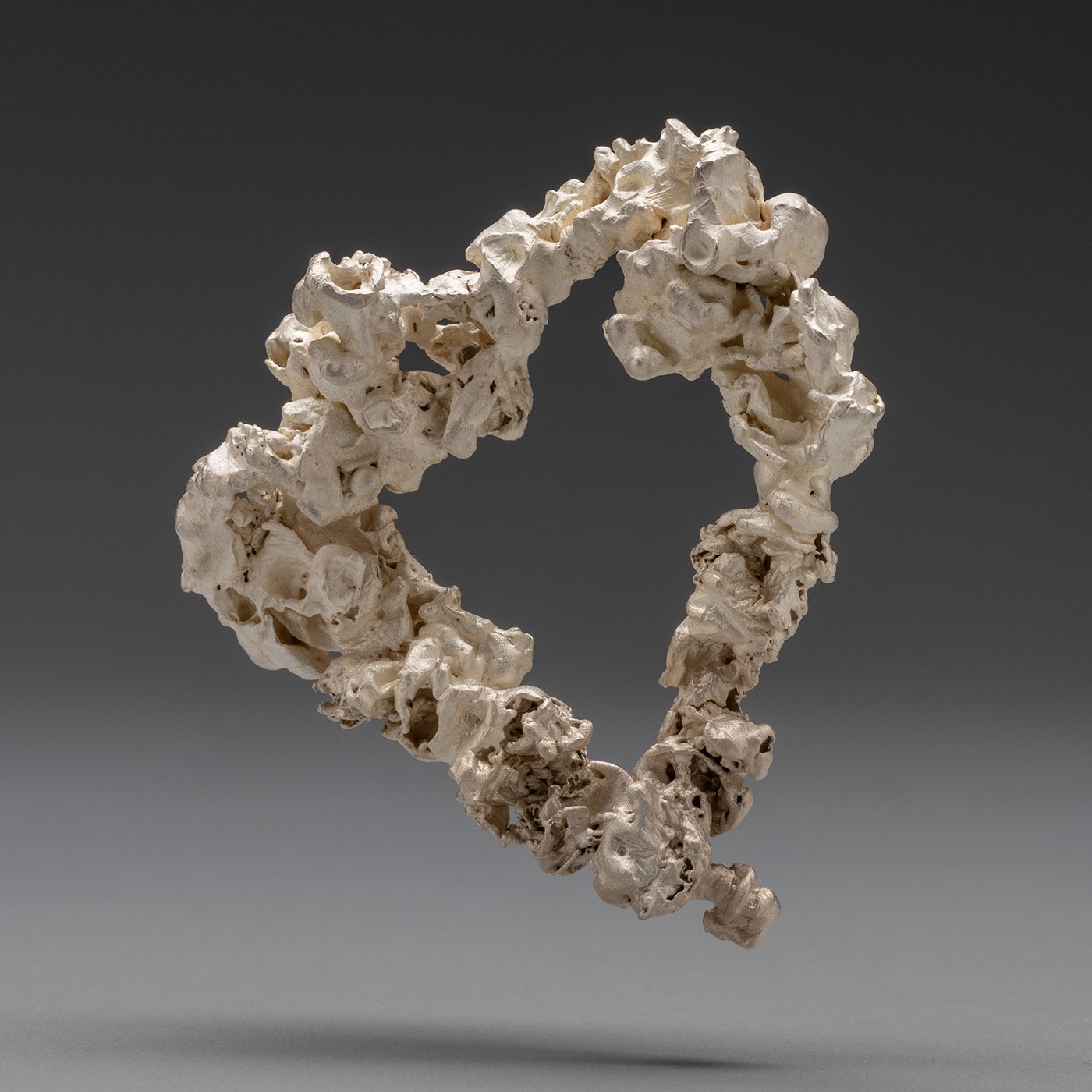 THE MOMENT WITHOUT GRAVITY.3-1 PICK ME OR DIE .jpg