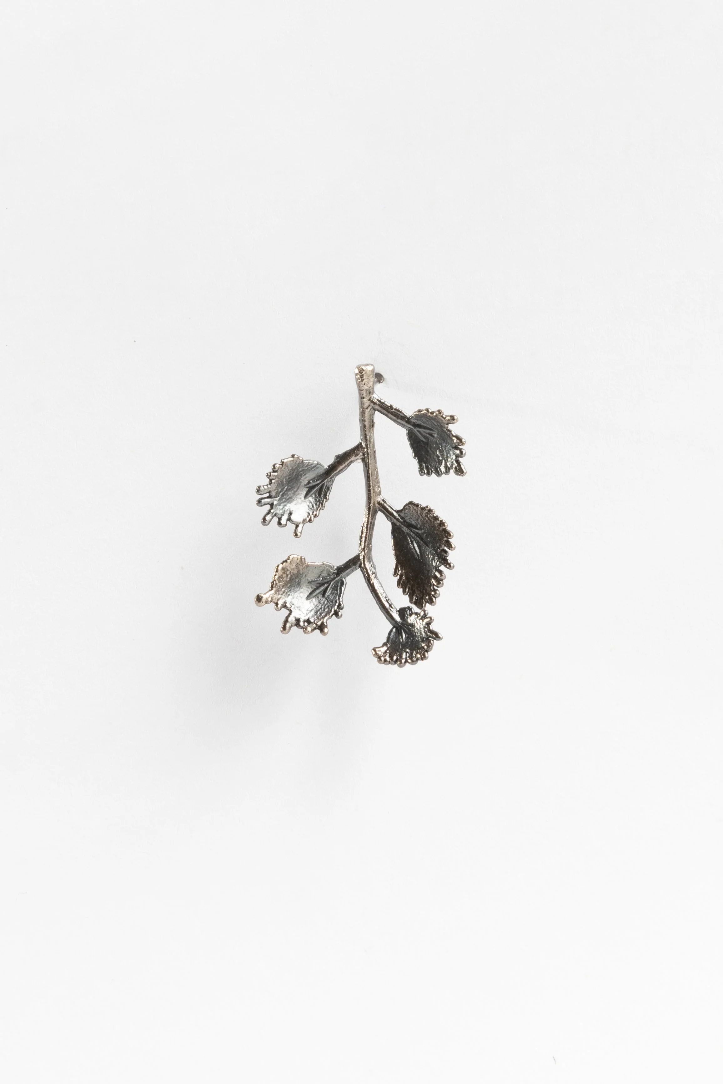 SHOP_ElsOpDeBeeck_Bloom single studs_3.JPG