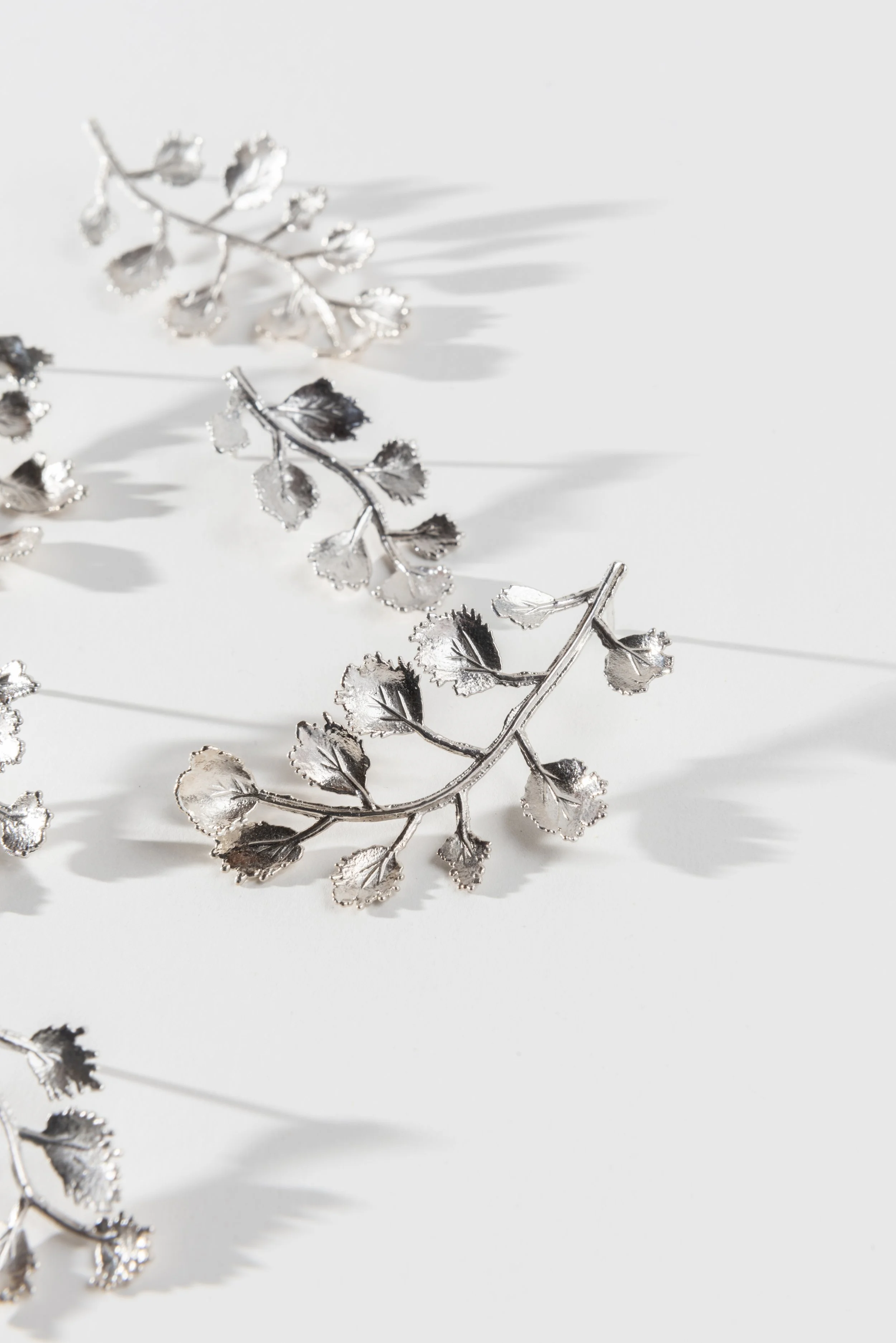 SHOP_ElsOpDeBeeck_Bloom single studs_11.JPG