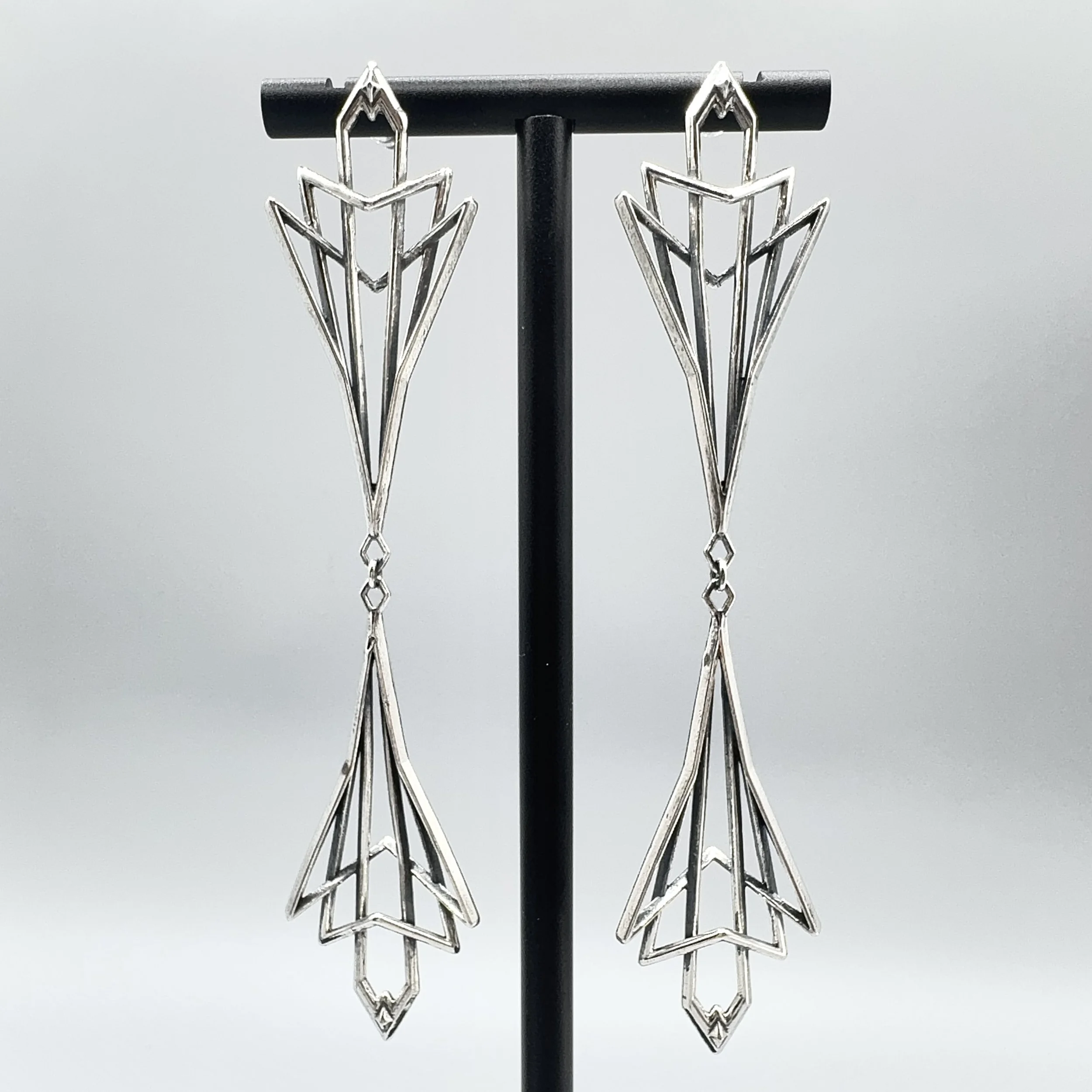AdrianStandingElkPinnecoose_Pendentive_2024_Jewelry_10.16x2.54.635cm_.£265.56jpg.jpg