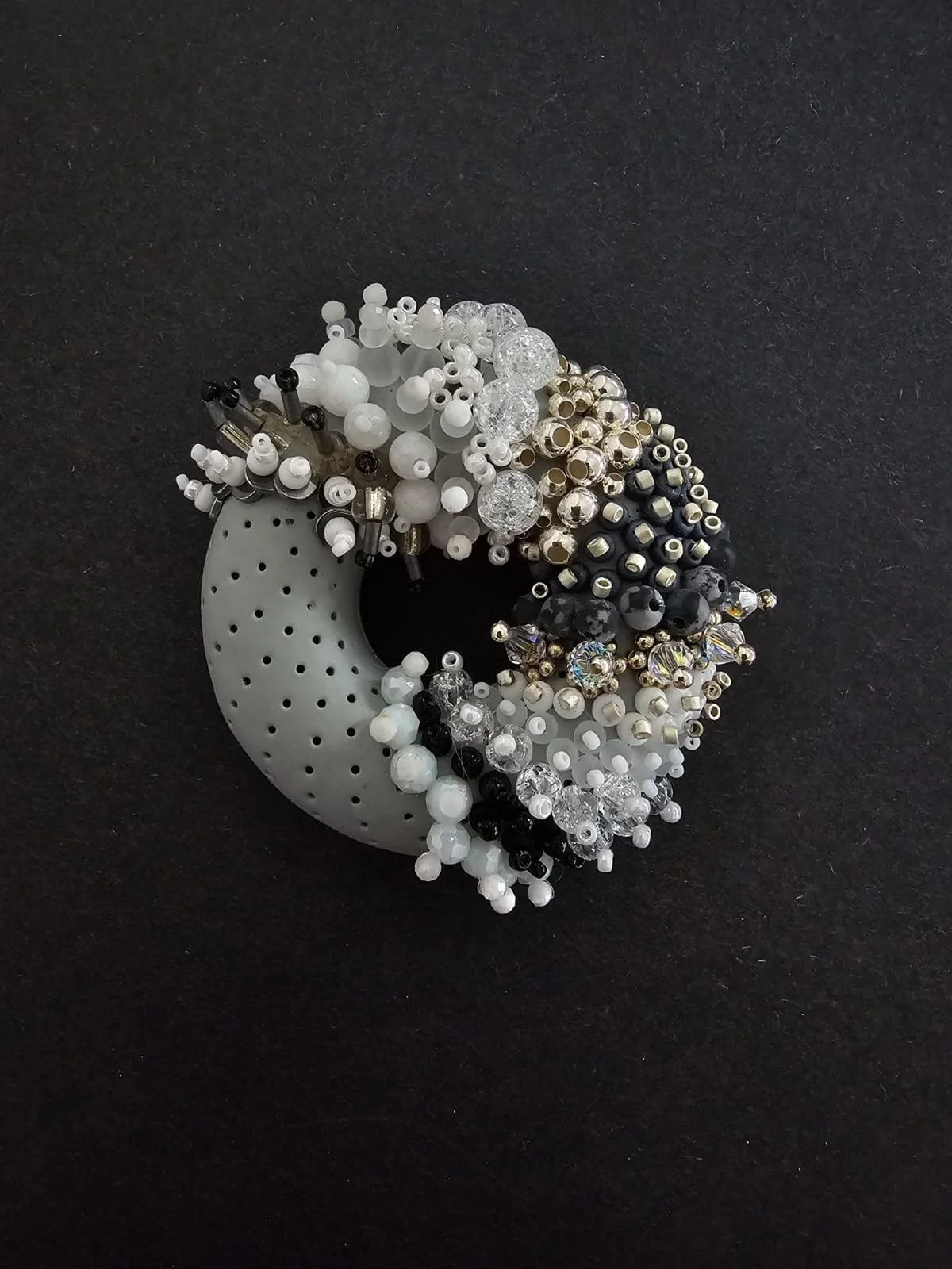 SHOP_NETABENBASSAT_Gray with white .jpg