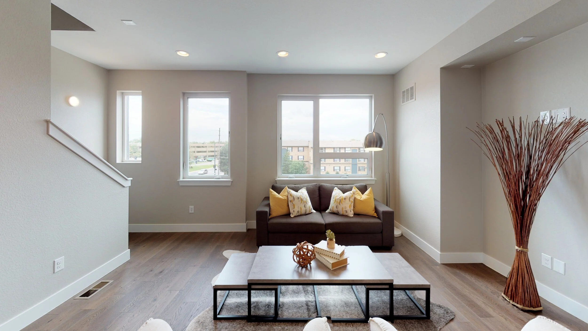 445-S-Forest-Street-4-Living-Room.jpg