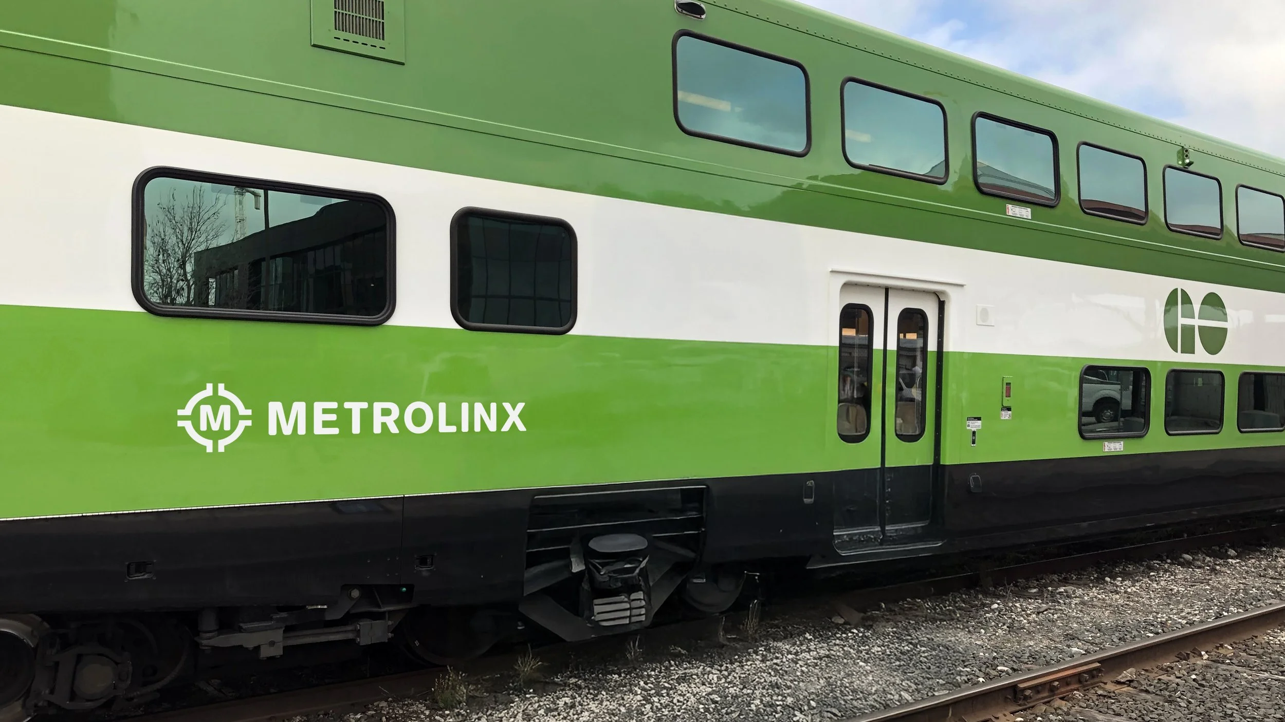 Linking People to Places  •  On Y Va