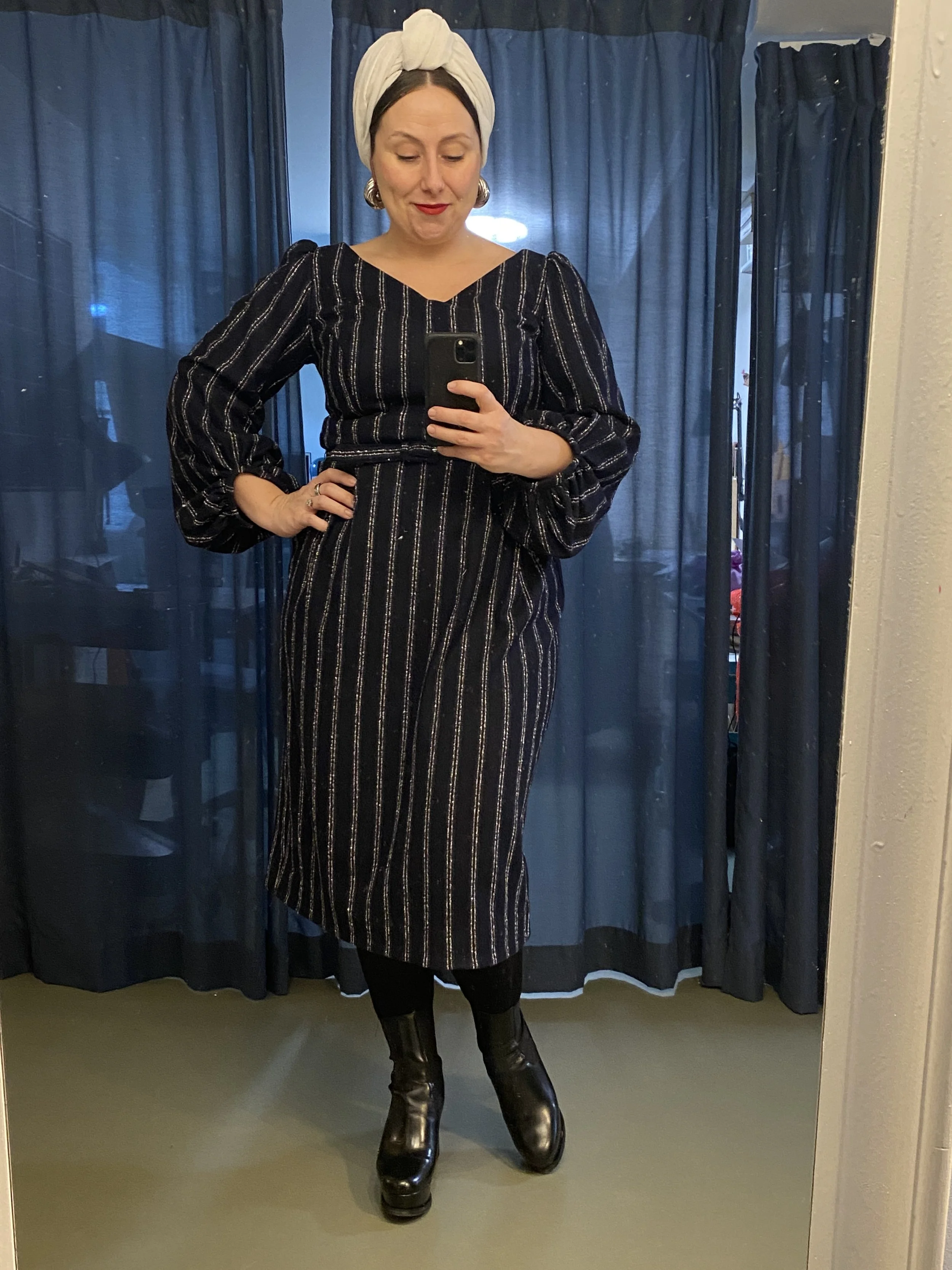 Wardrobe voyage guide: The journal