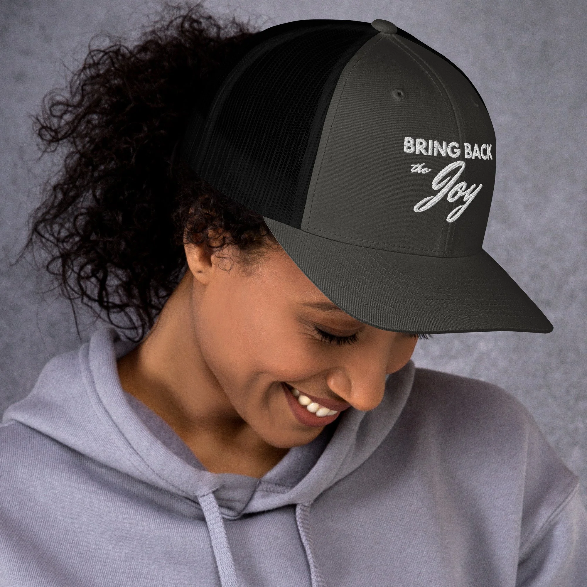 retro-trucker-hat-charcoal-black-right-692fab3cba793.jpg