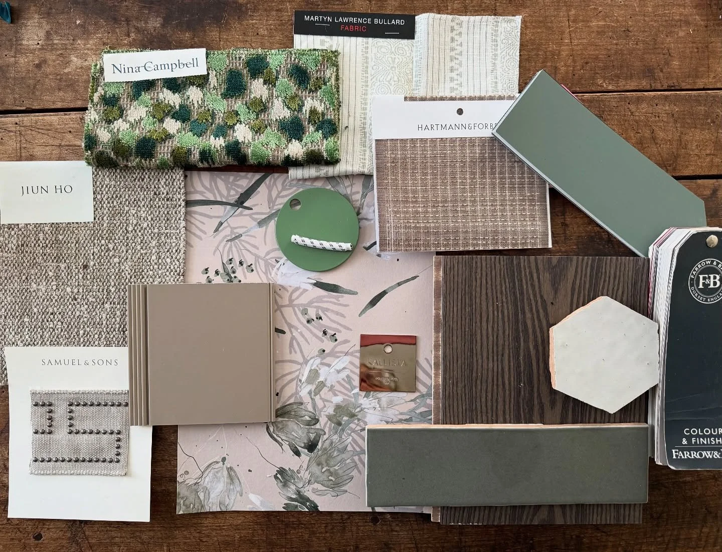 Sunday Scheming: Dreaming in Textures & Tones
Lazy Sundays are for creativity, and today’s mood board is all about layering beauty into a renovation we’re working on. Luxe fabrics, rich textures, detailed trim, statement window cover