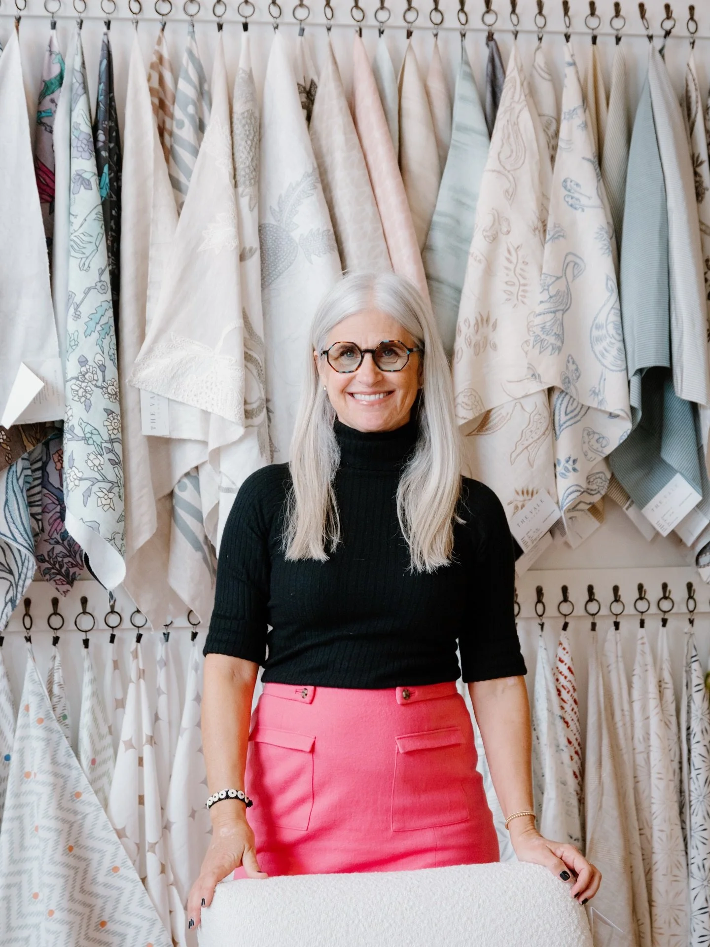 Hey, it&rsquo;s been a while since I&rsquo;ve introduced myself &mdash; so hello and thank you to all my longtime followers and my new ones 🤍

I&rsquo;m Linda, originally from New York, and an interior designer who relocated to Charleston in 2020 (r