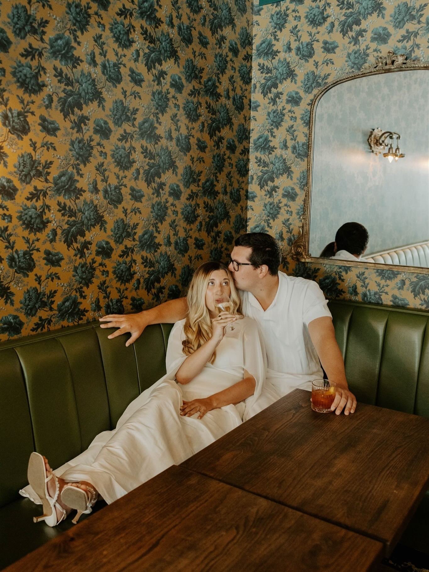 I love when I get to reconnect with people from my past with this career of mine!! Kaitlynn and I were friends in elementary school🥹 I remember going to each others birthday parties, sleepovers and going to the lake! Now I&rsquo;m photographing her 