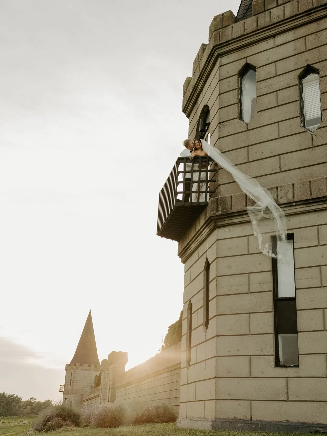 Lola + Damien, I honestly have no words for this. The most perfect June, Kentucky Castle wedding day🤍