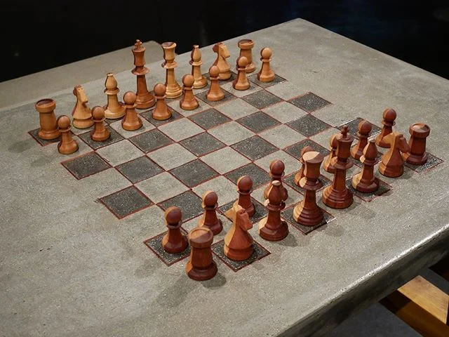 A game in which both sides must agree in order to play. 'Agreement' 2017

#art #contemporaryart #sculpture #stalemate #politics #shutdown #borderwall #binary  #chess #boardgames #game #wood #concrete #woodturning #governmentshutdown