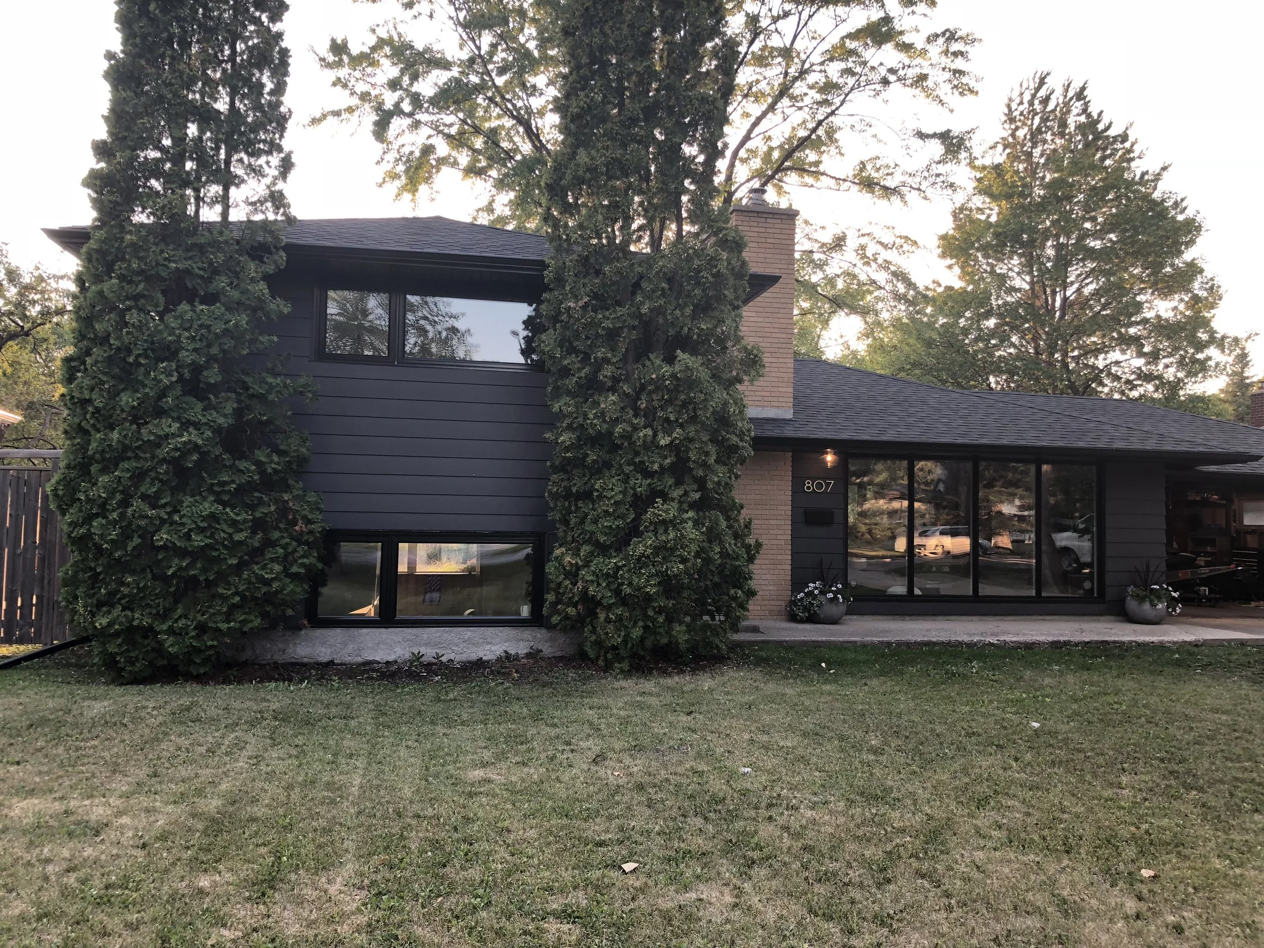 all the details behind our exterior makeover!