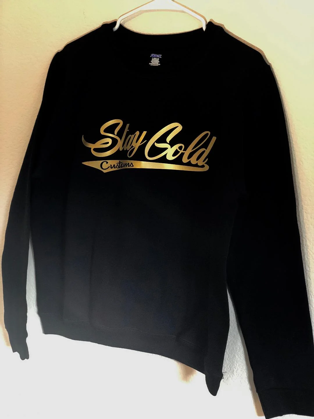 staygold sweater .jpg