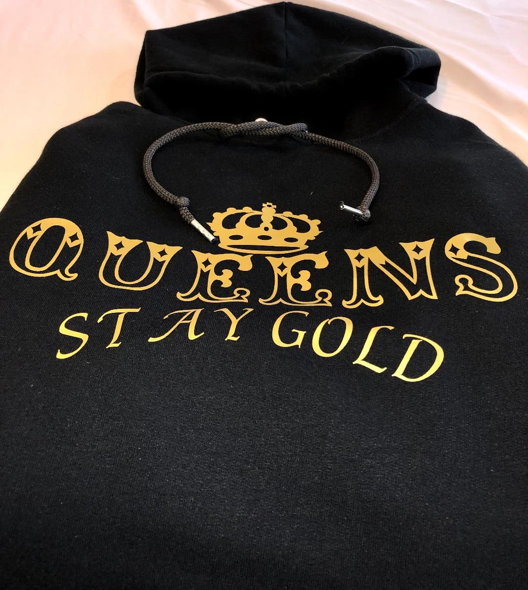 queens stay gold 2.jpg
