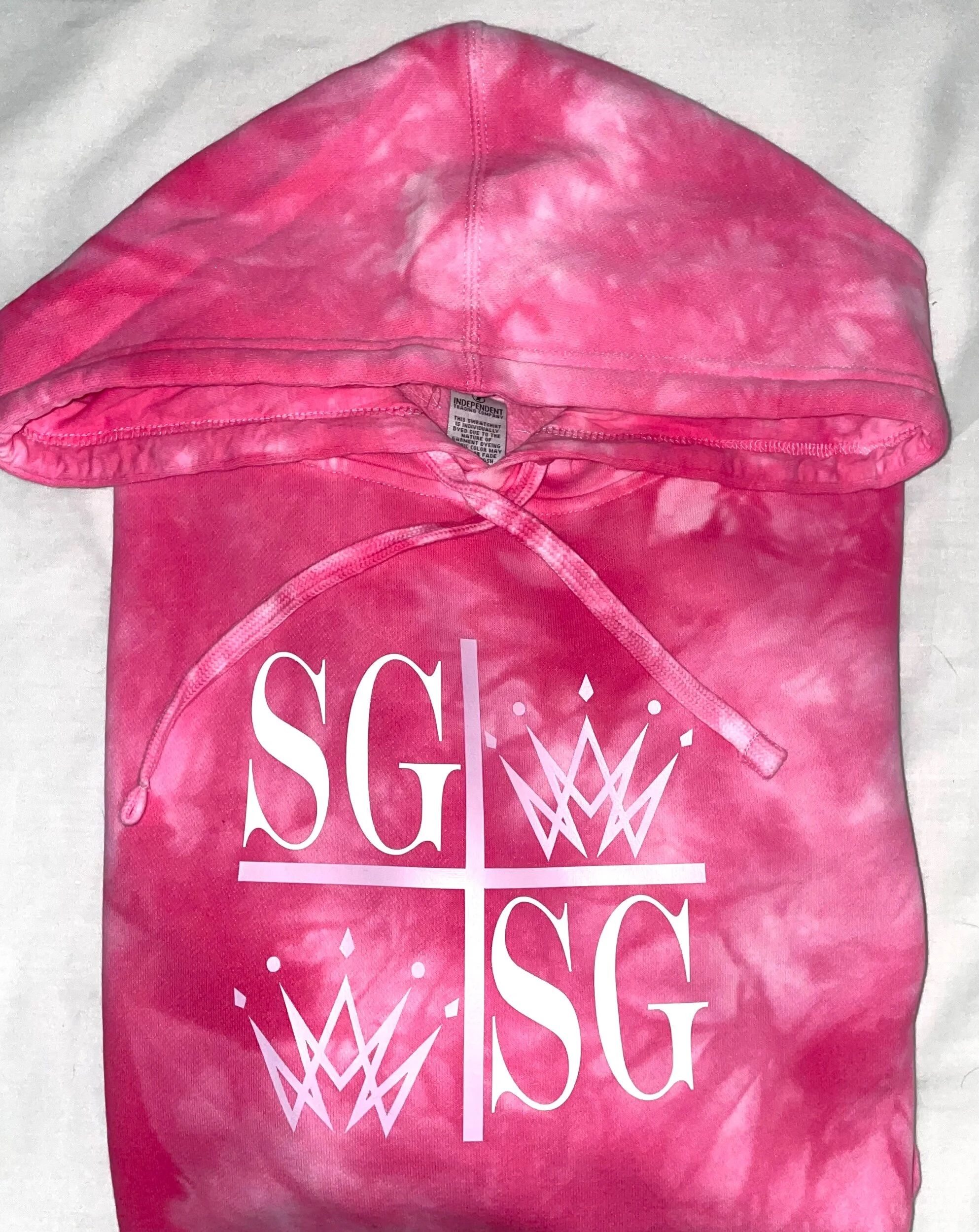 FFE95A49-8472-40DB-8B6F-BB5AFBC8FA44