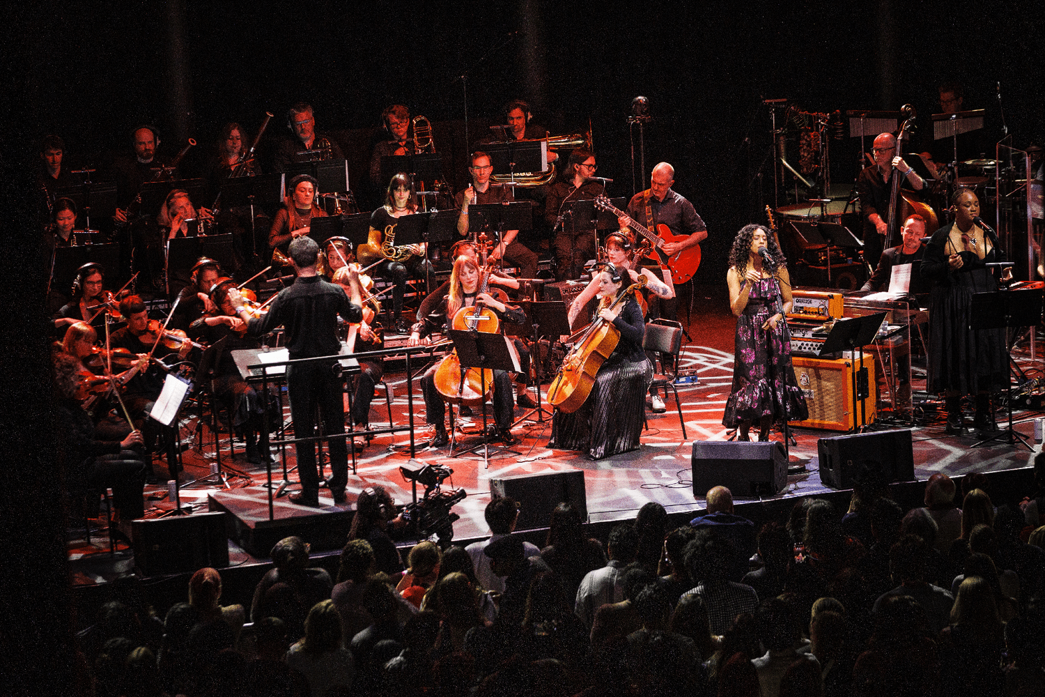 R6LW9783-Roundhouse-CorinneBaileyRae-280425-LloydWinters.png