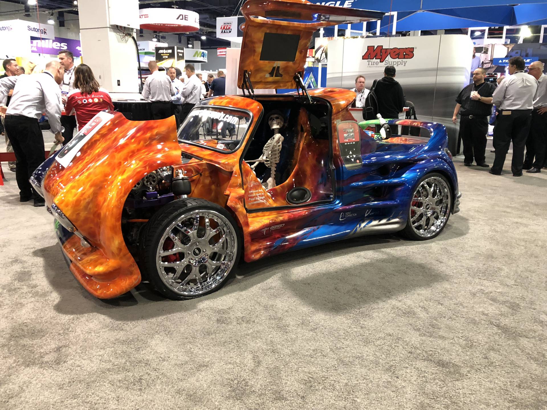 sema_2018_wempa_360.jpg