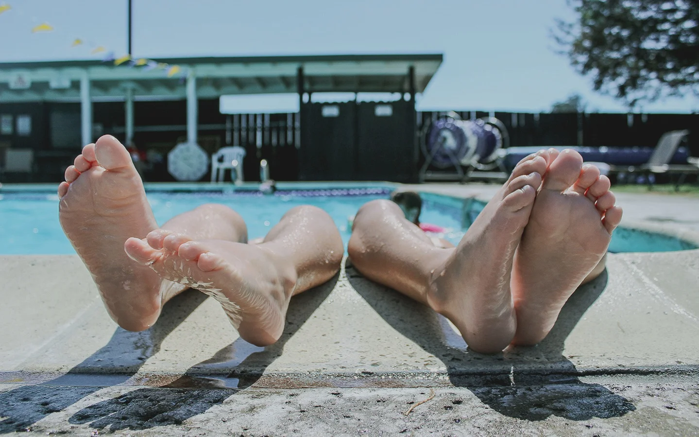 feetppol.jpg