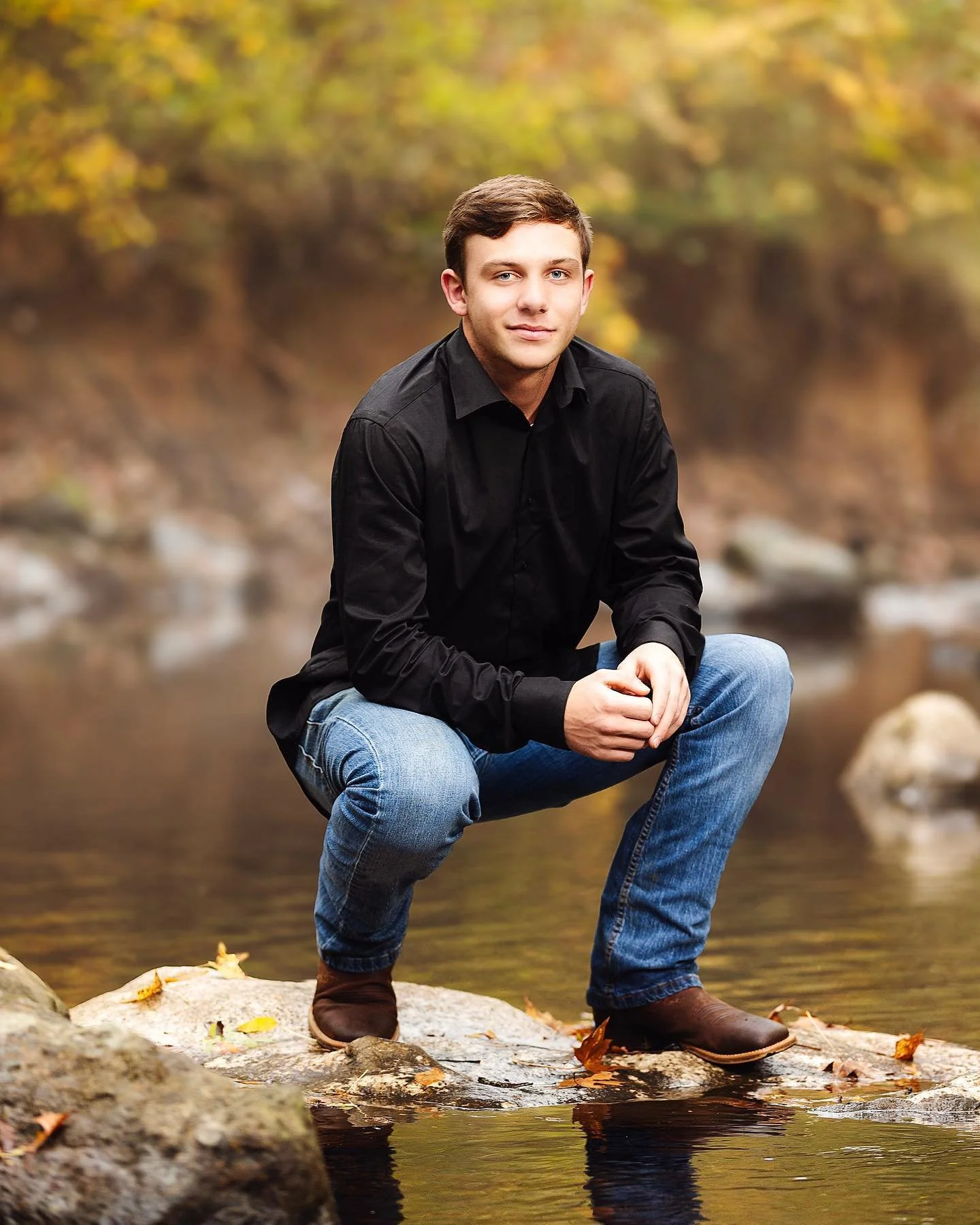 Had a great senior session despite it being the rainiest weekend in 6 months. Thanks for being such a trooper Holten!