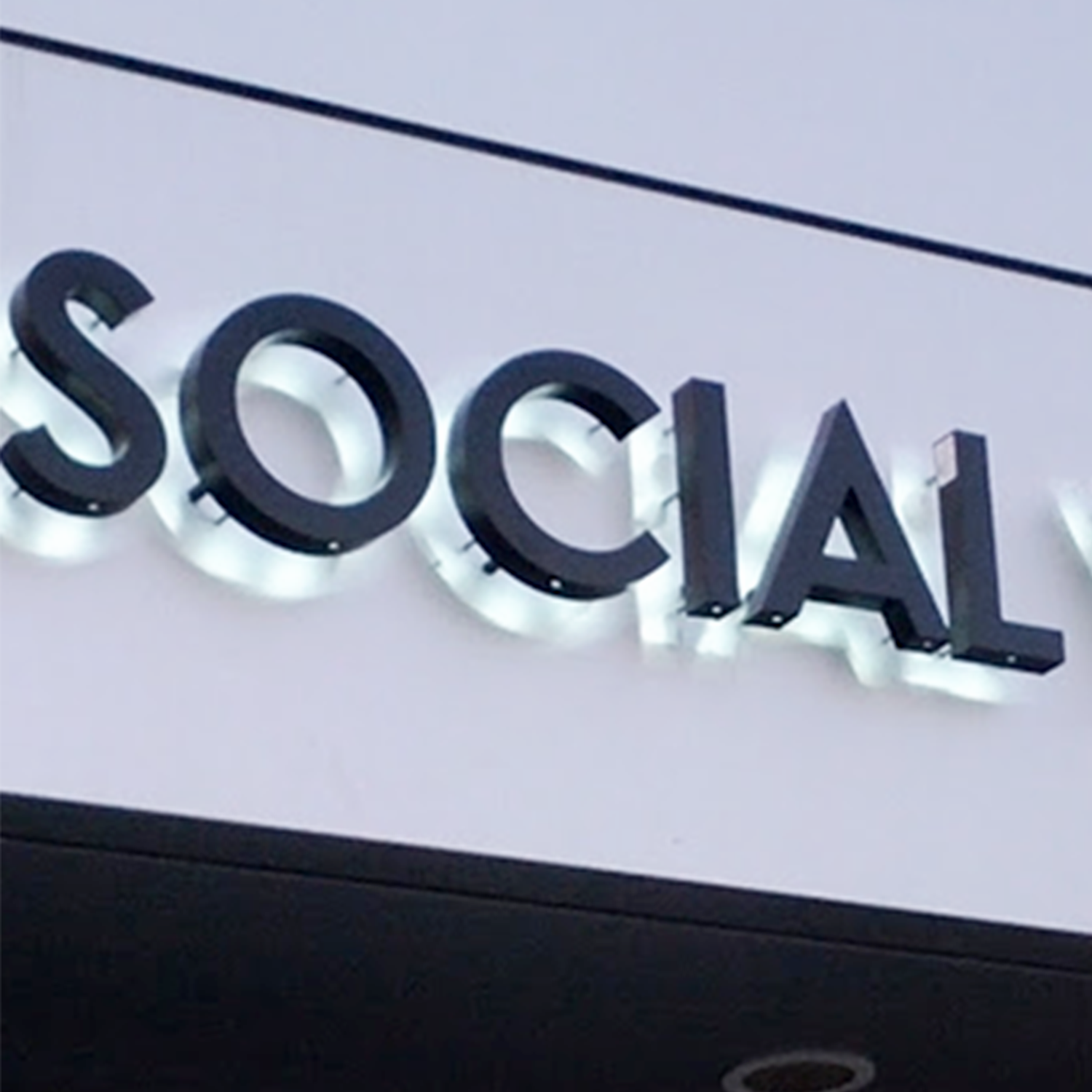 Social_Wines_Logo.png