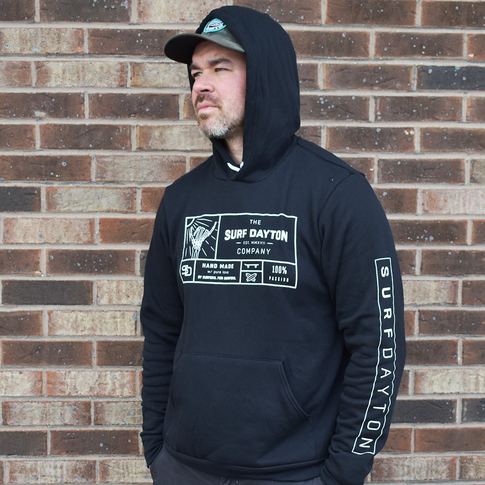 Tag Logo Pullover Hoodie