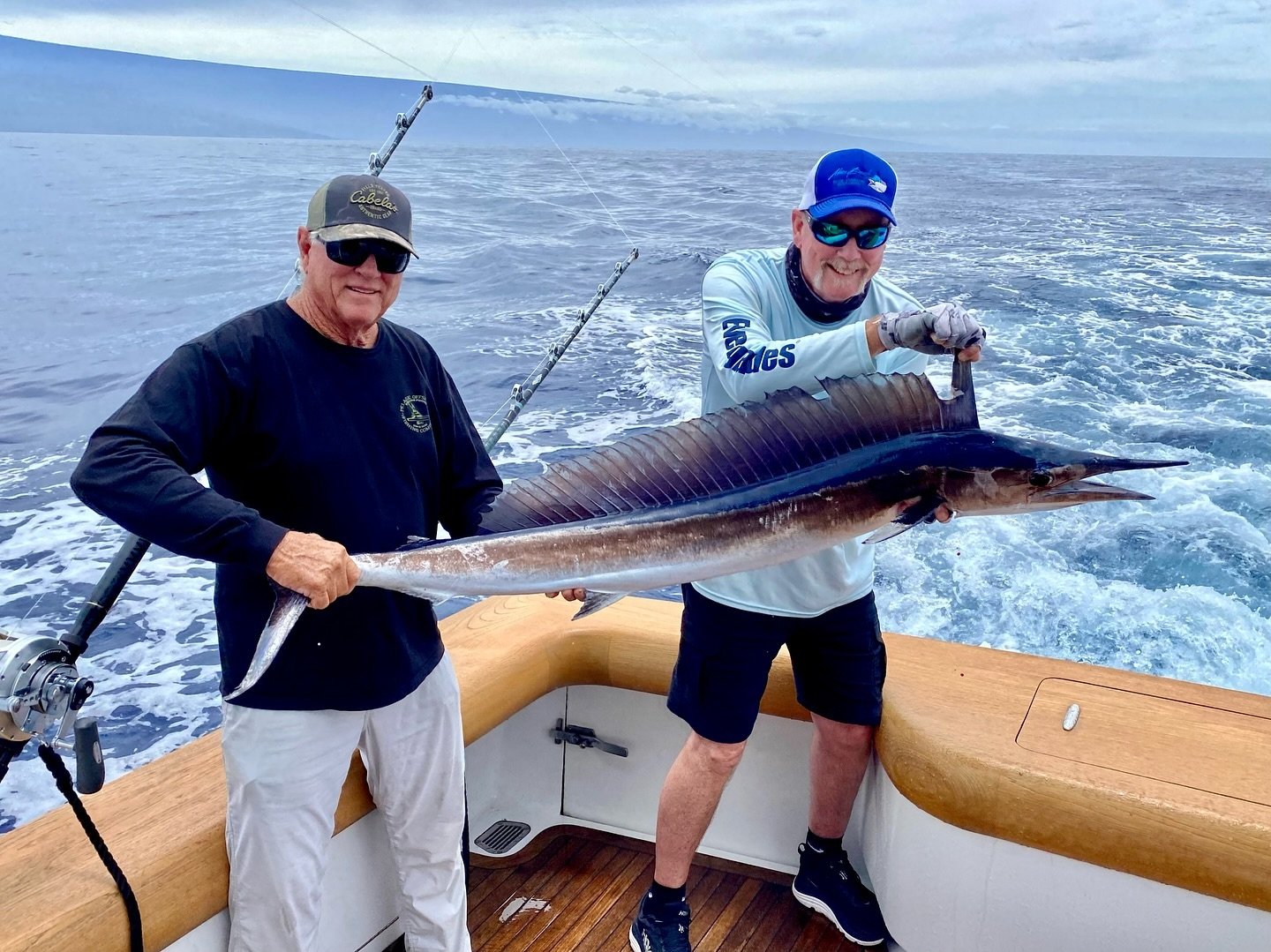 Spearfish for Wayne - his first! Congrats! Marlin Magic Tiny Ruckus and Fudo Kona Cut hook.
.
.
📸 @fishergal808 
.
.
#marlinmagic #marlinmagiclures #lurefishing #ruckus #fudohooks #fudofishing #fudo #kona #spearfish #foodfish #goodeats #freshfish #f