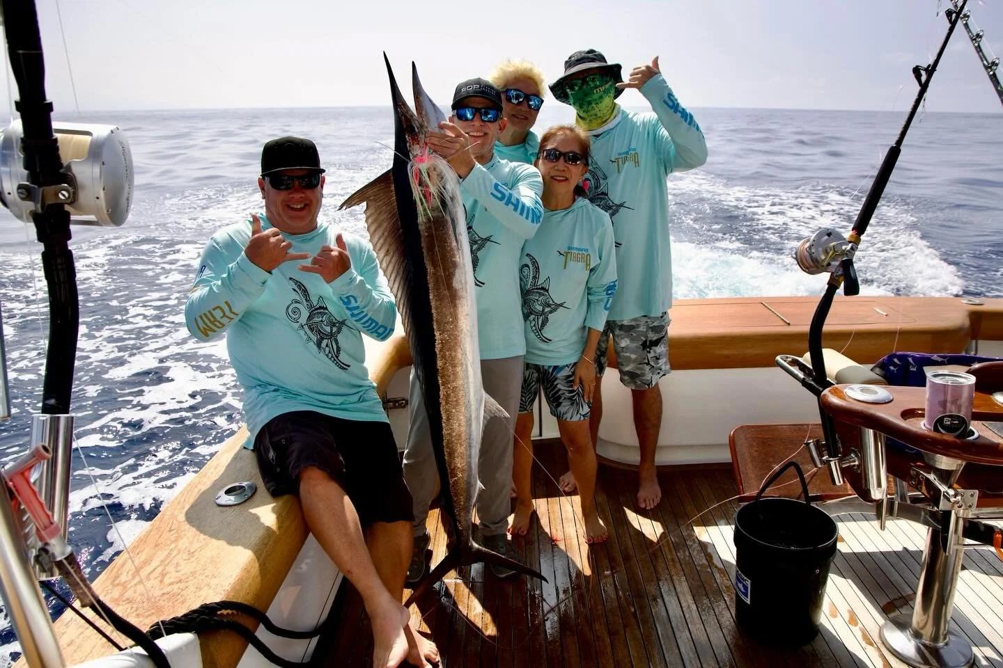 ROYAL  BILLFISH SLAM!! Congrats to David on the spearfish that completes his slam! Marlin Magic Teardrop AP lure with Fudo Kona Cut hook. David also caught a blue marlin and Frank caught his first spearfish. 
.
.
📸 @fishergal808 
.
.
#royal #billfis