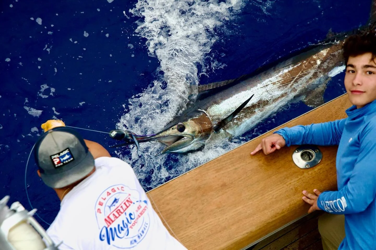 Congrats to Julio on his blue! Marlin Magic Captain&rsquo;s Choice lure with Fudo hook.
.
.
📸 @fishergal808 
.
.
#marlinmagic #marlinfishing #sportfishing #captainschoice #letsgofishing