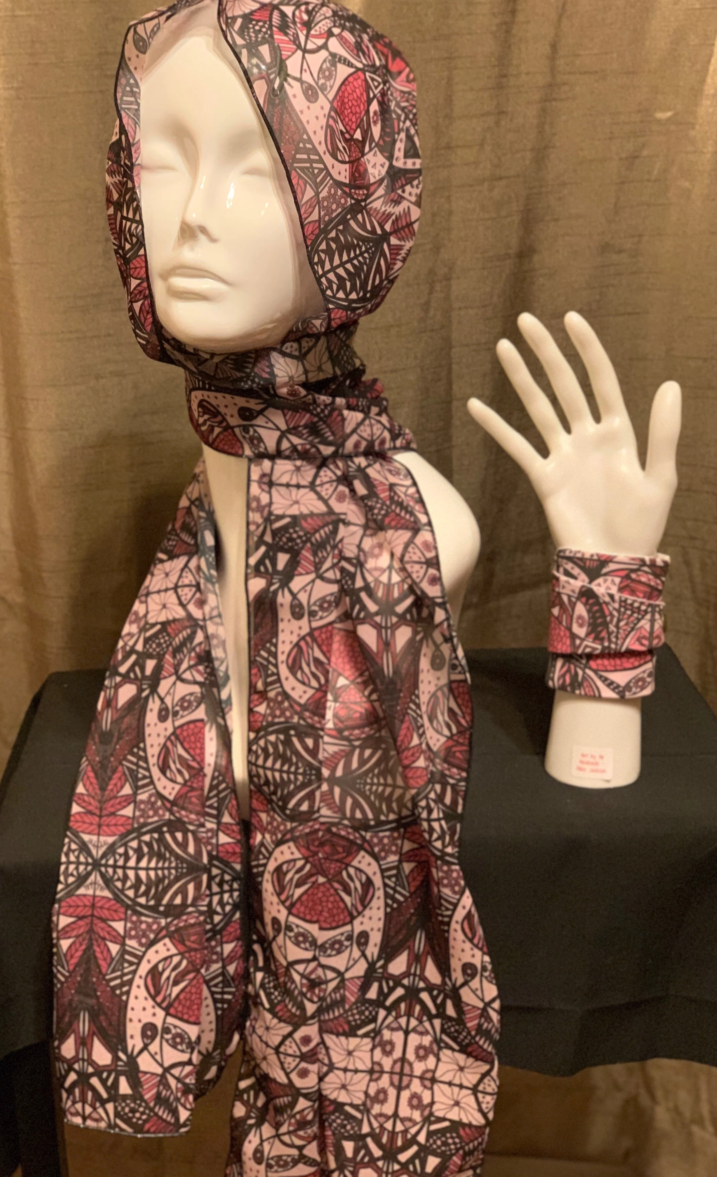 # 16 Pink/Maroon  — Chiffon Scarf