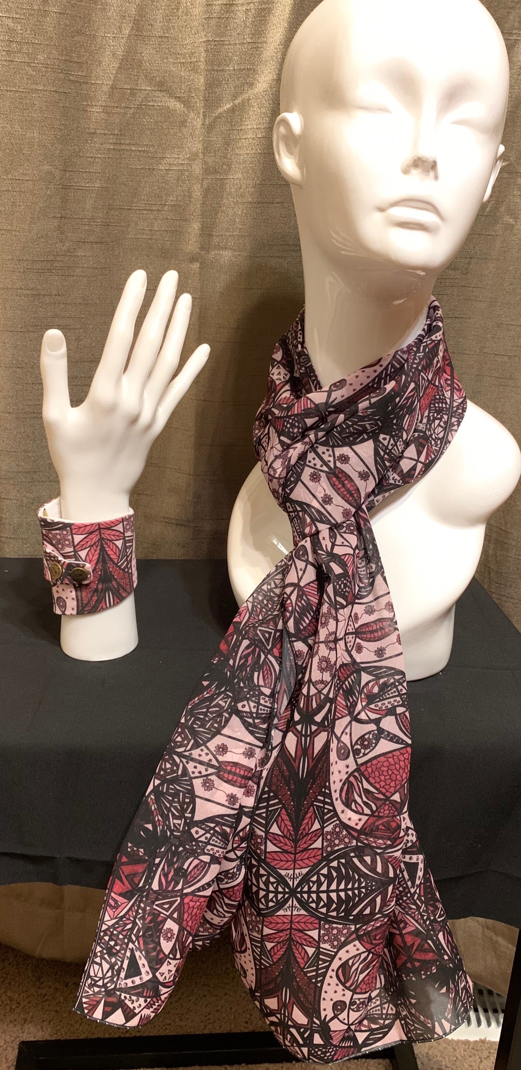 # 16 Pink/Maroon  — Chiffon Scarf