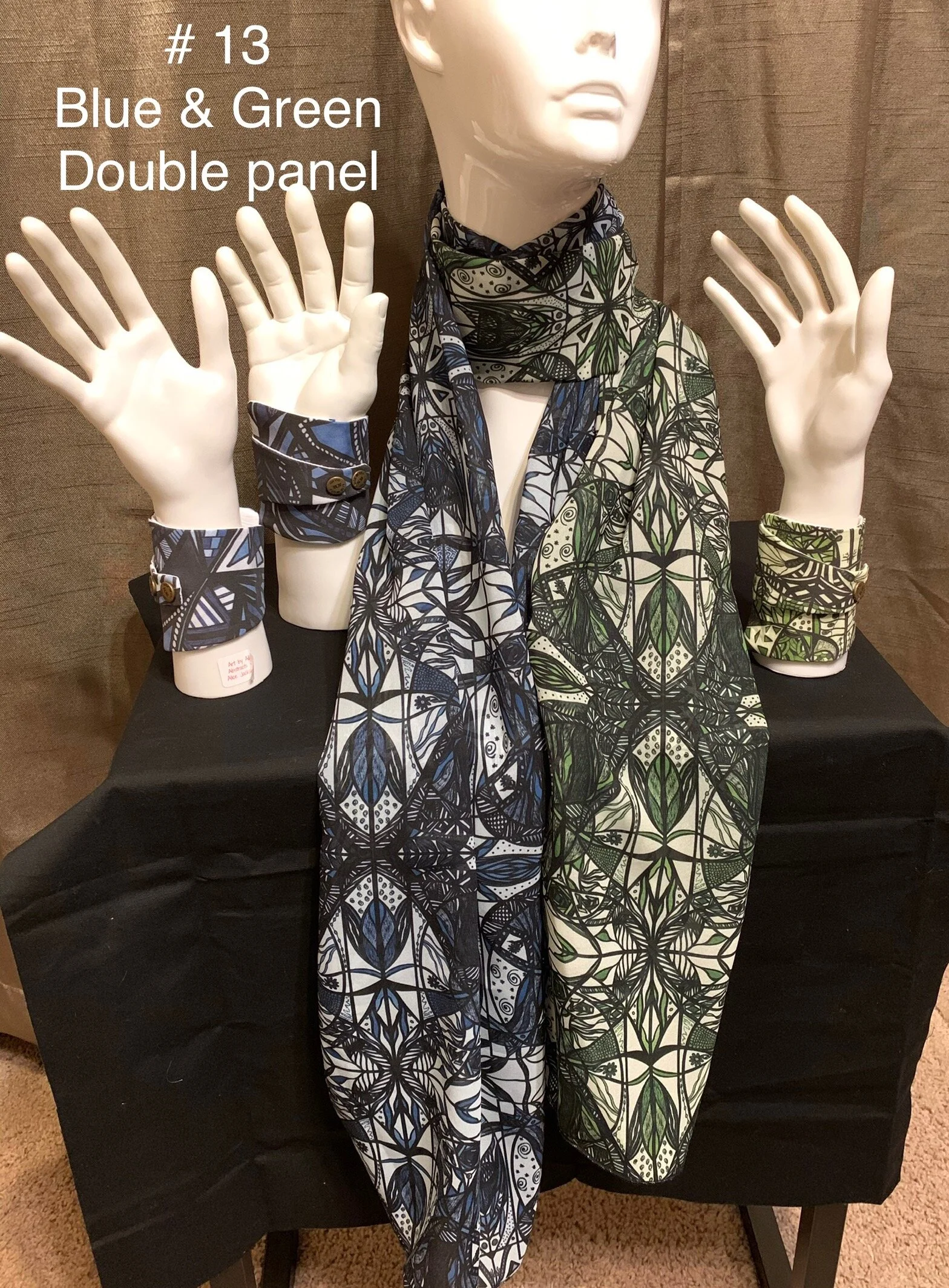 13_Navy & Green_3880.jpeg