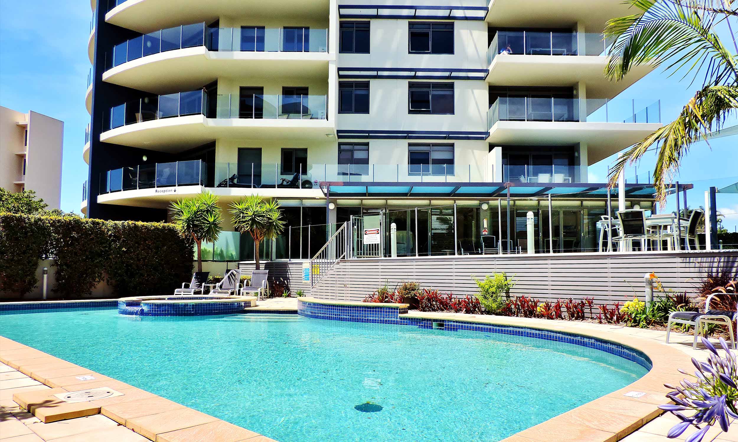 sevan-apartments-swimming-pool-forster-nsw.jpg