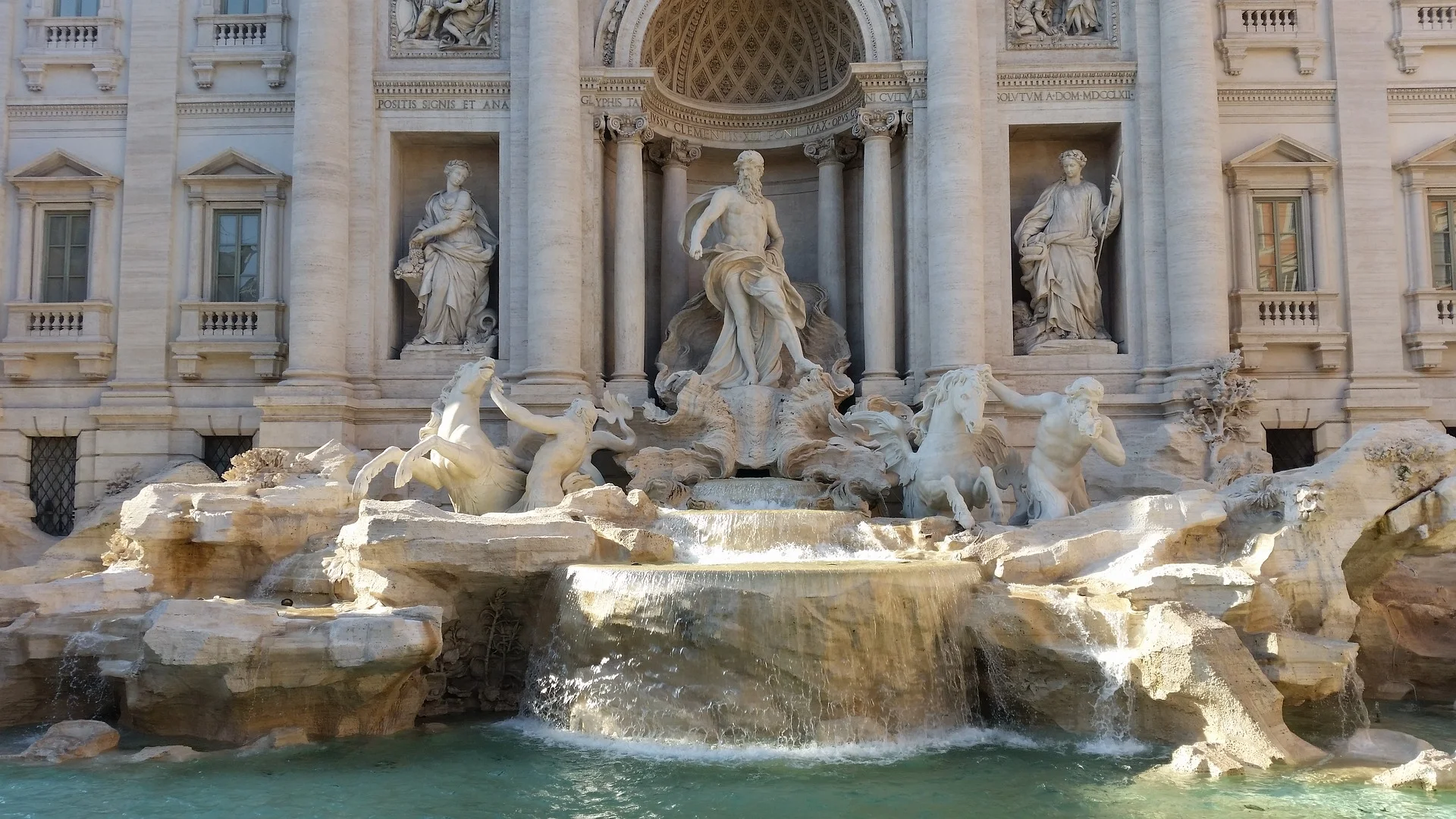 trevi-fountain-3632312_1920.jpg