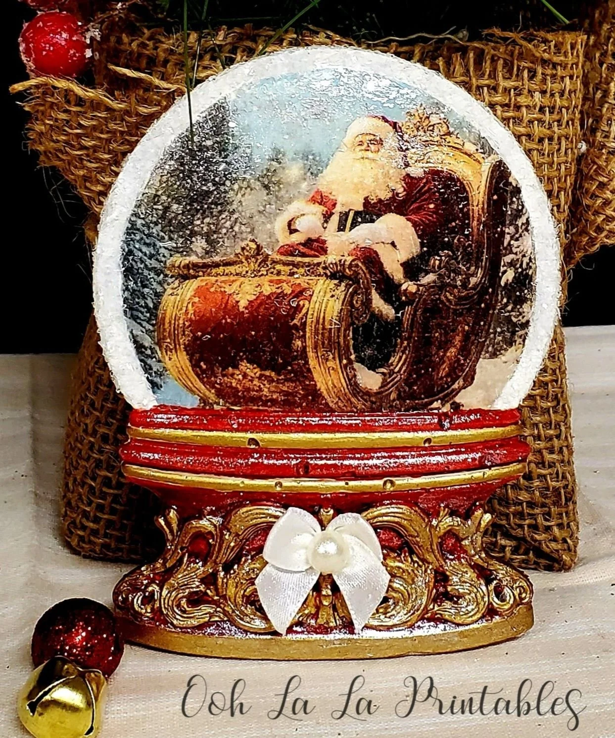 Texas In-Laws IOD Decor Snow Globes Mould 6"x10" by Iron Orchid Designs