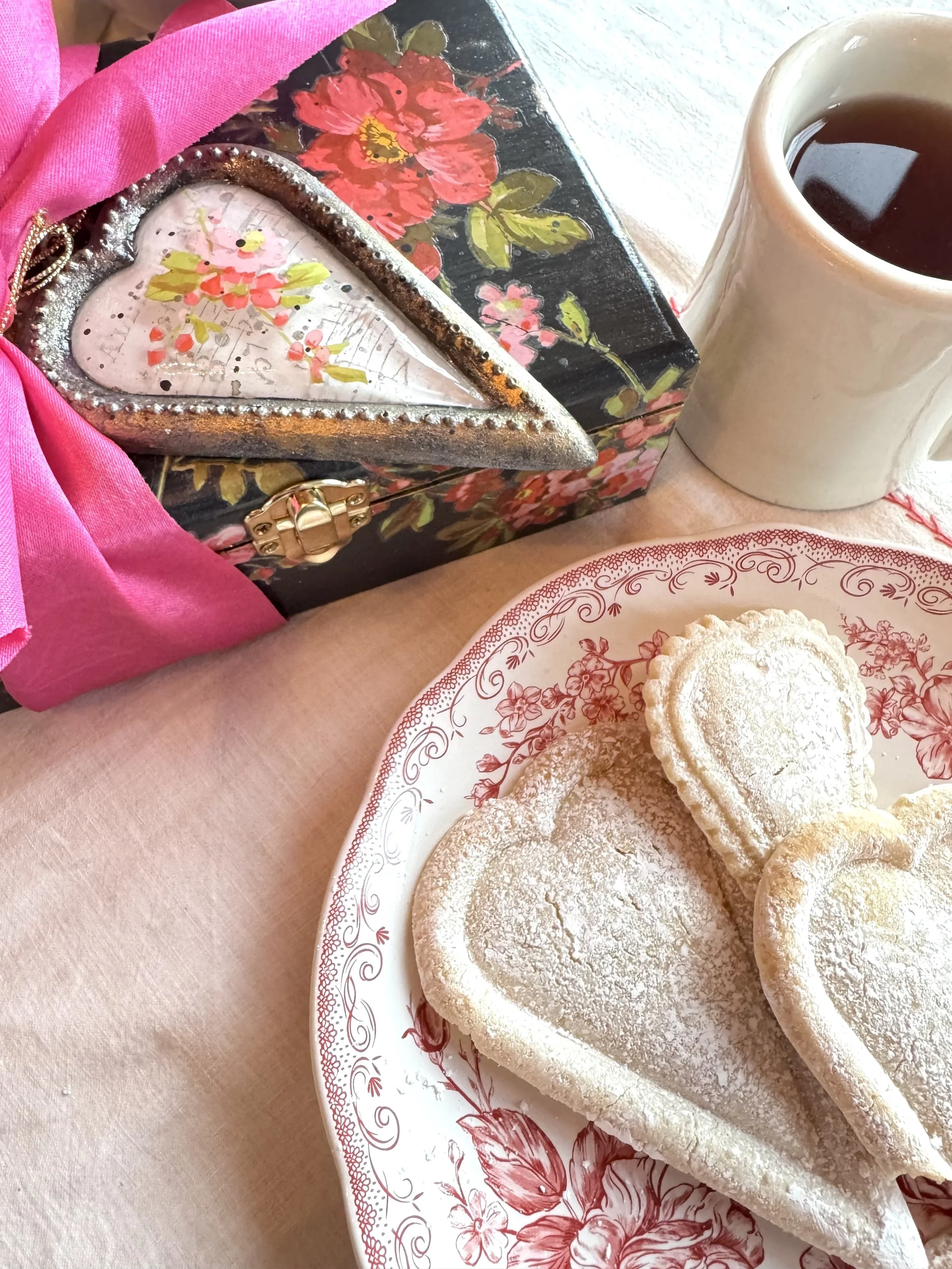 Texas In-Laws IOD Decor Bibelots 2 Mould 6"x10" by Iron Orchid Designs